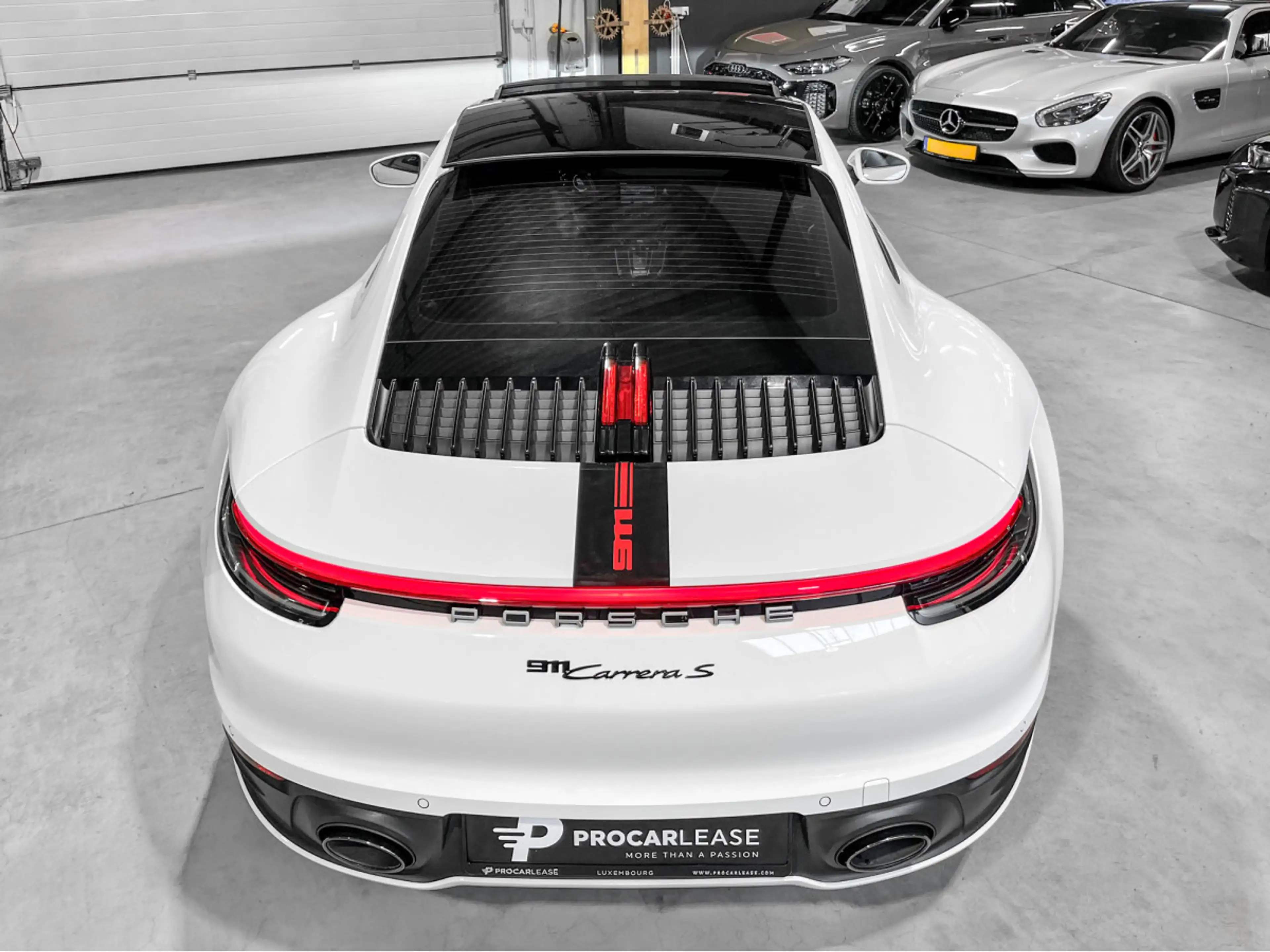 Porsche 911 992 CARRERA S - TOIT OUVRANT - PURE WHITE - SPORT — photo 11