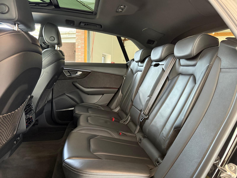 Audi Q8 50TDI quattro - Pano/AHK/B&O/S-line/ACC/22´ — photo 15