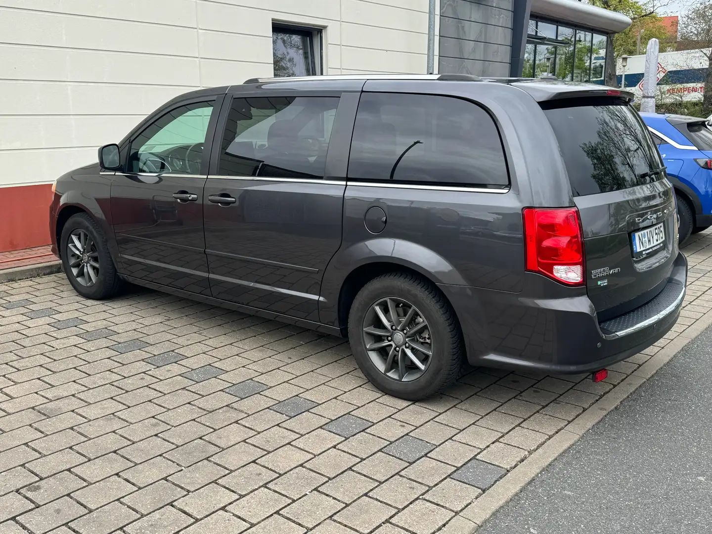 Dodge Grand Caravan LPG-Prins Grau - 2
