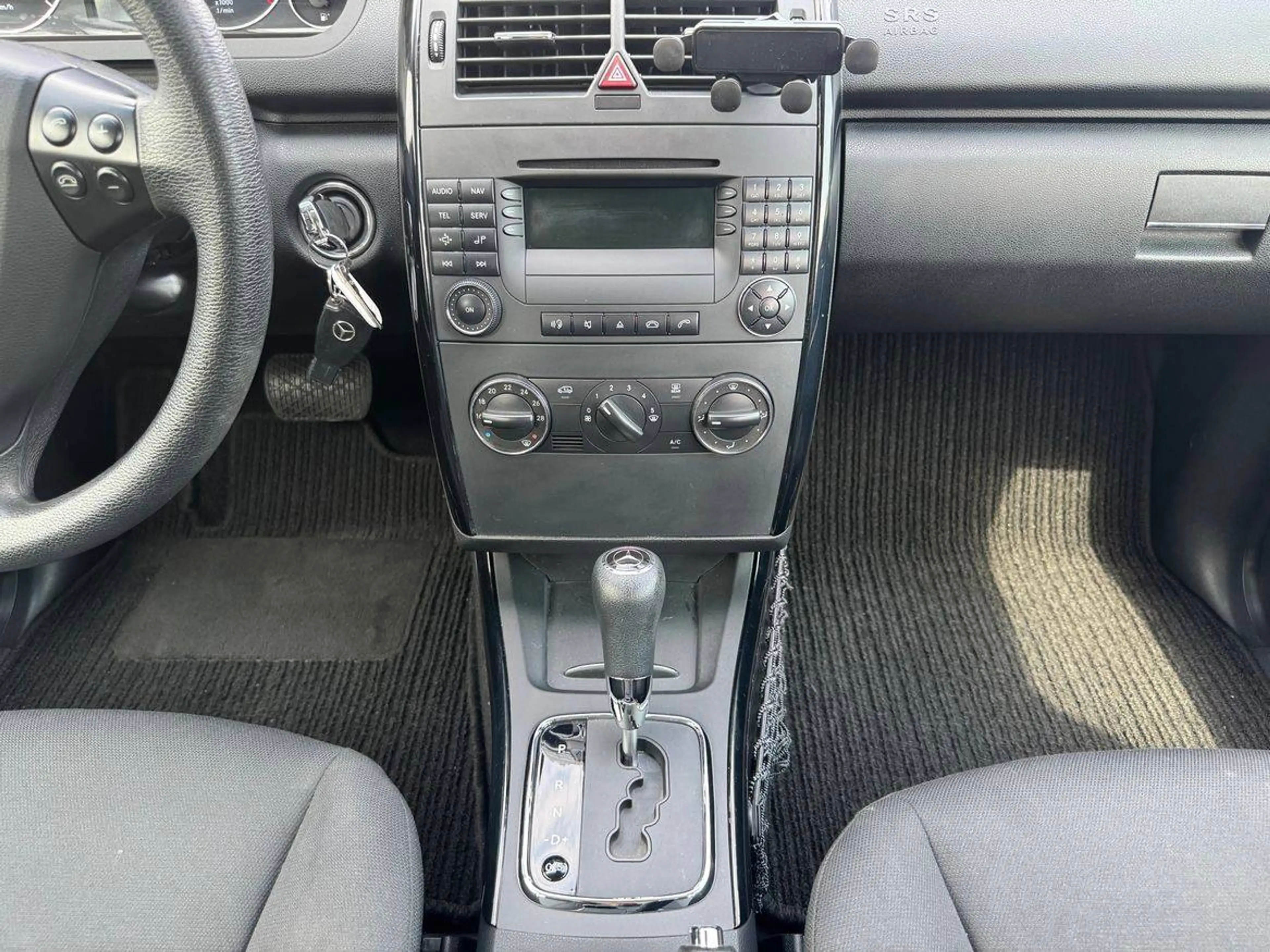 Mercedes-Benz A 150 5-Türig,Automatik,Klima,Navi,Alu — photo 11