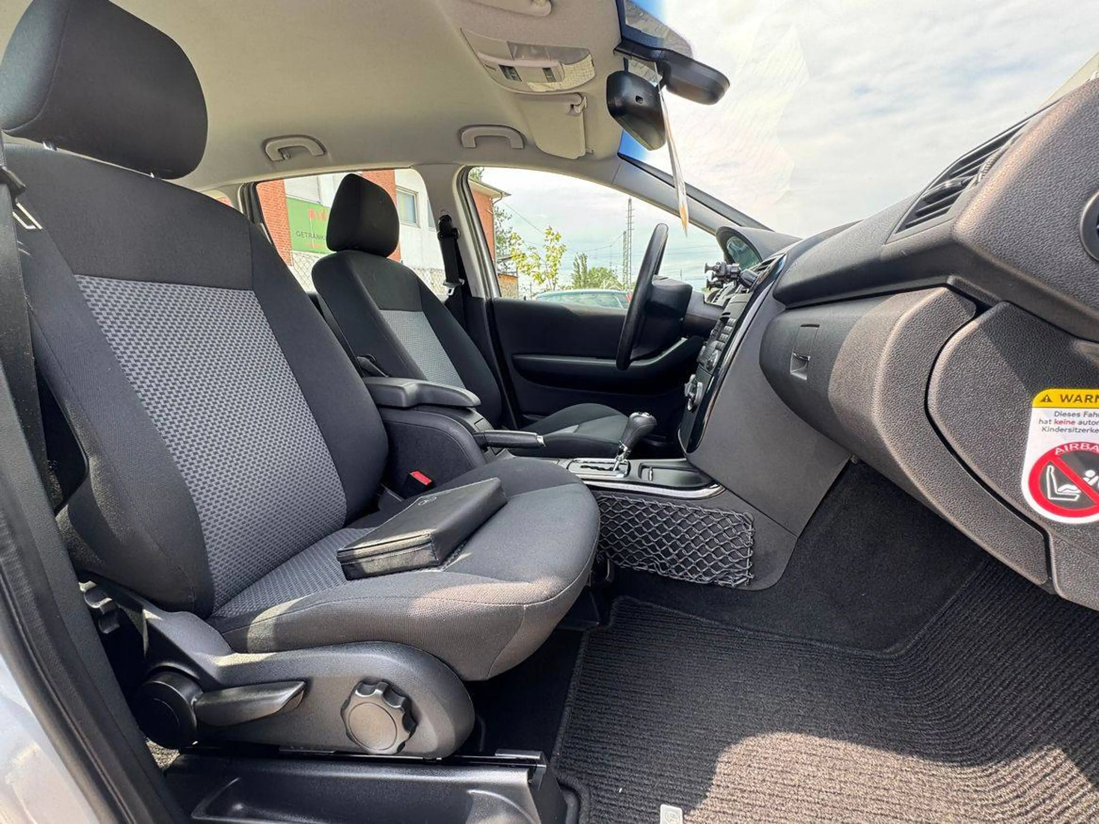Mercedes-Benz A 150 5-Türig,Automatik,Klima,Navi,Alu — photo 15