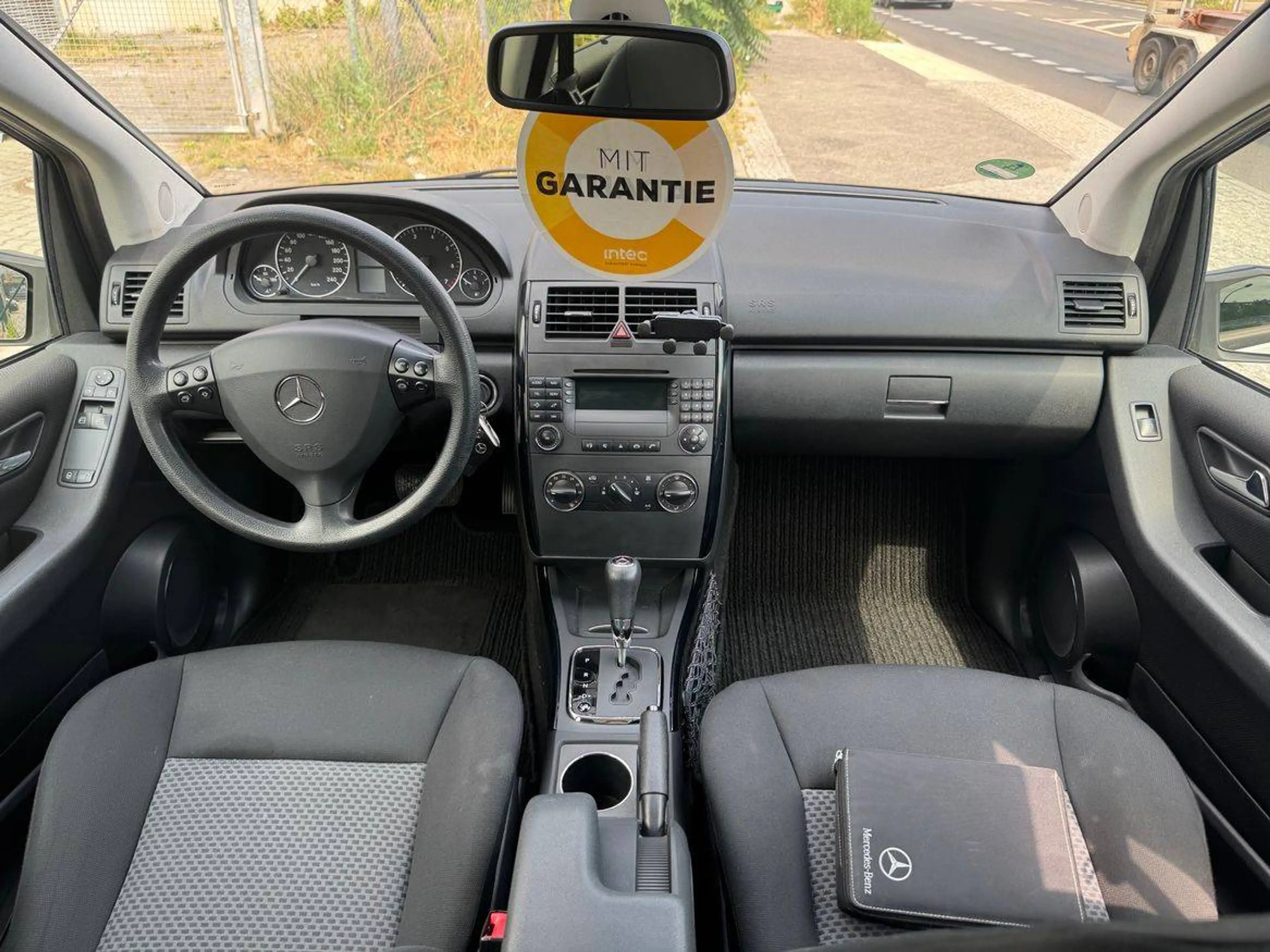 Mercedes-Benz A 150 5-Türig,Automatik,Klima,Navi,Alu — photo 10