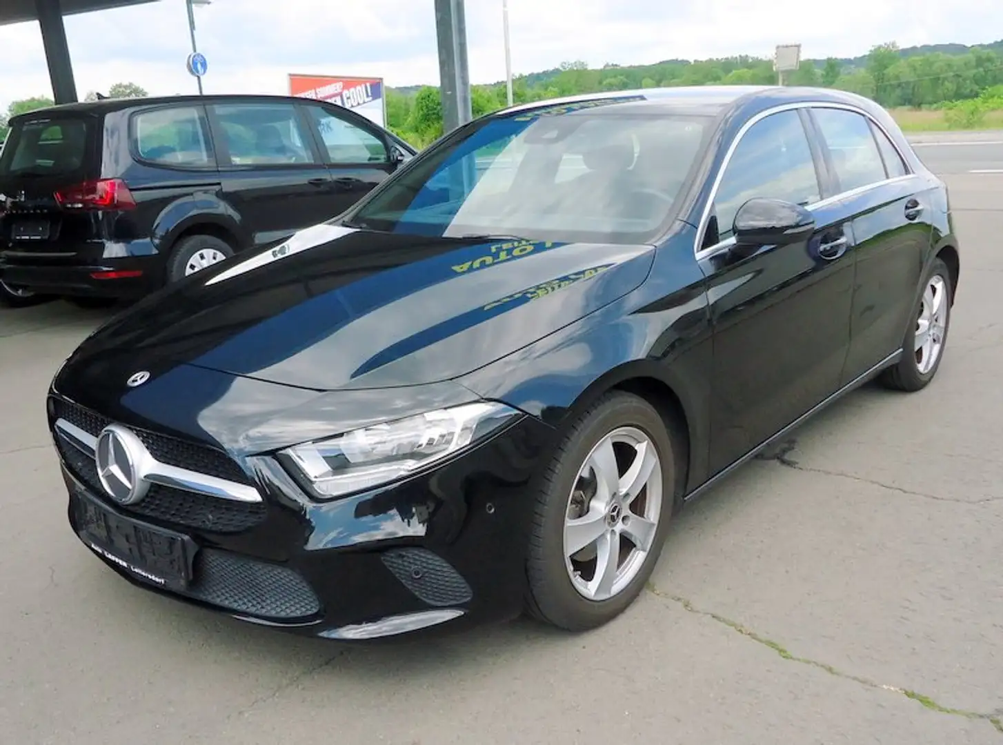 Mercedes-Benz A 180 A 180 d **NAVI**LEDER**TOP Schwarz - 2