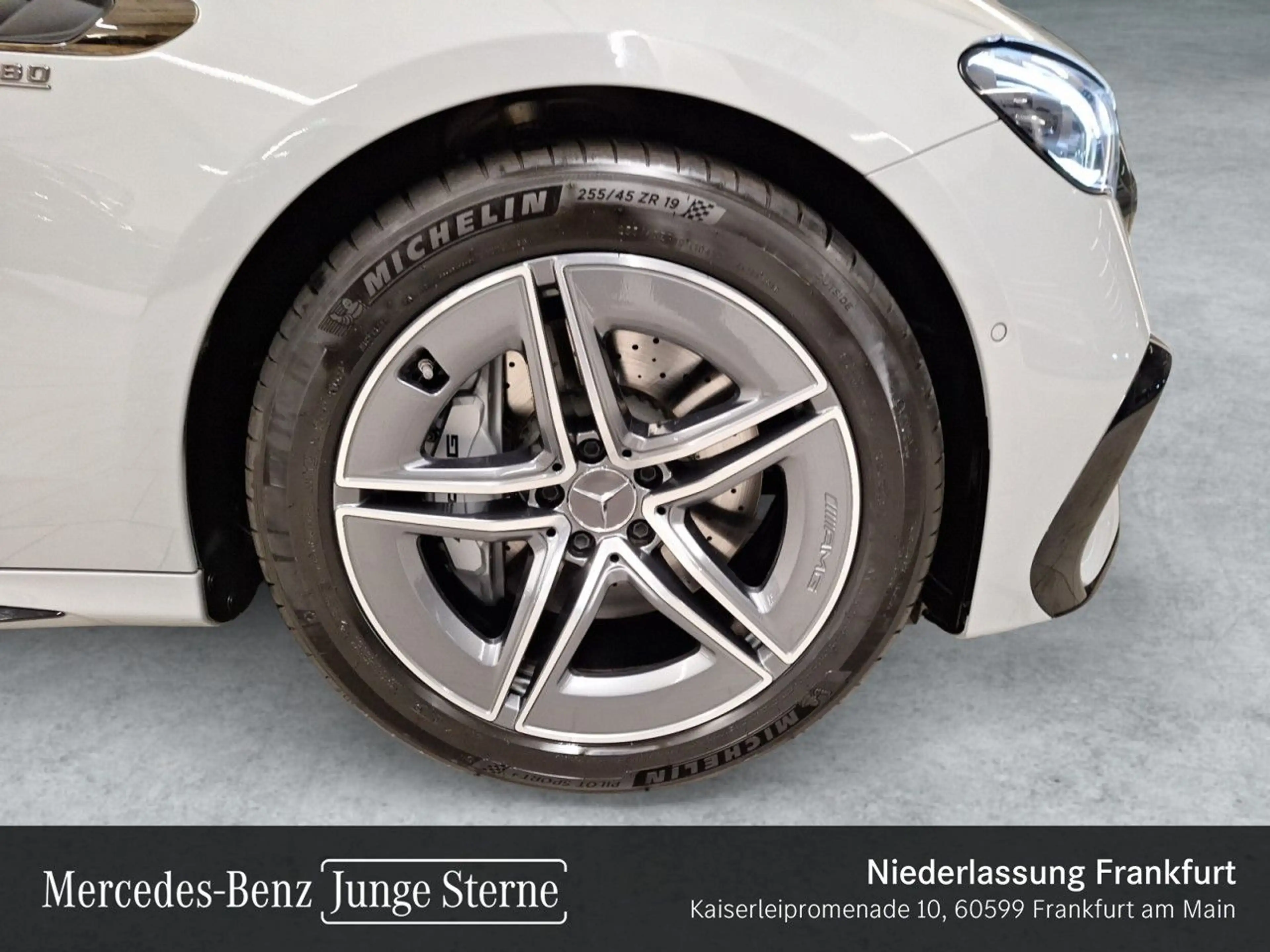 Mercedes-Benz E 53 AMG T 4M Hybrid Fahrass 360° Burmester Distr+ — photo 3