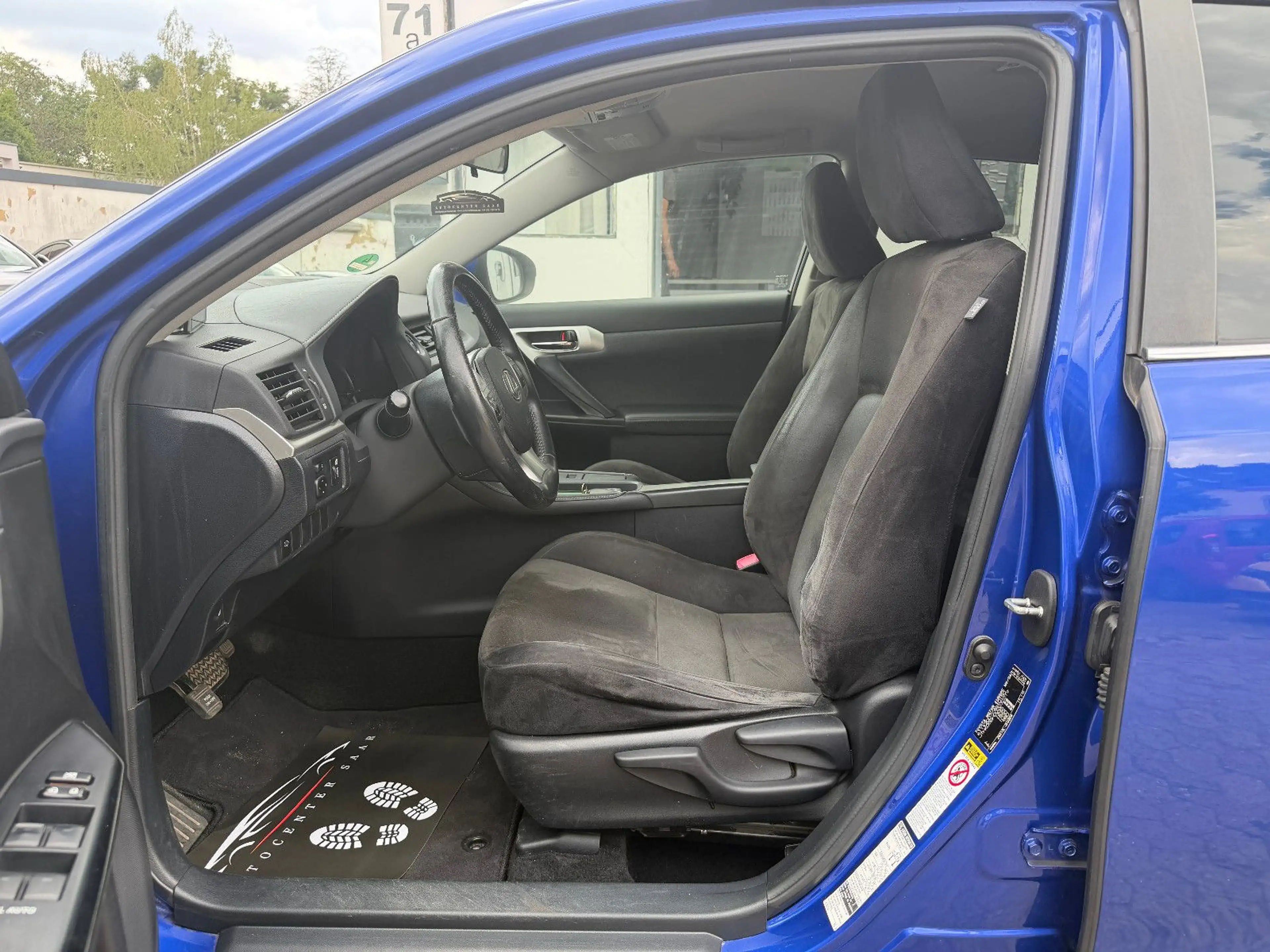 Lexus CT 200h Hybrid Klimaautomatik PDC — photo 11