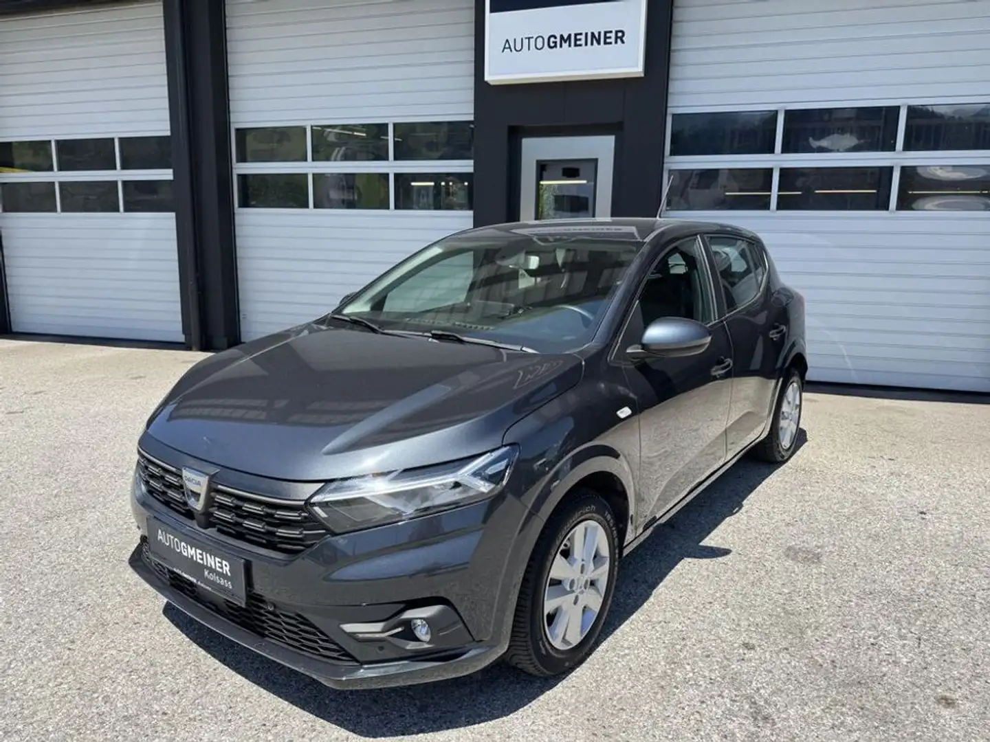 Dacia Sandero III 1.0 TCe 90 Comfort Grau - 1