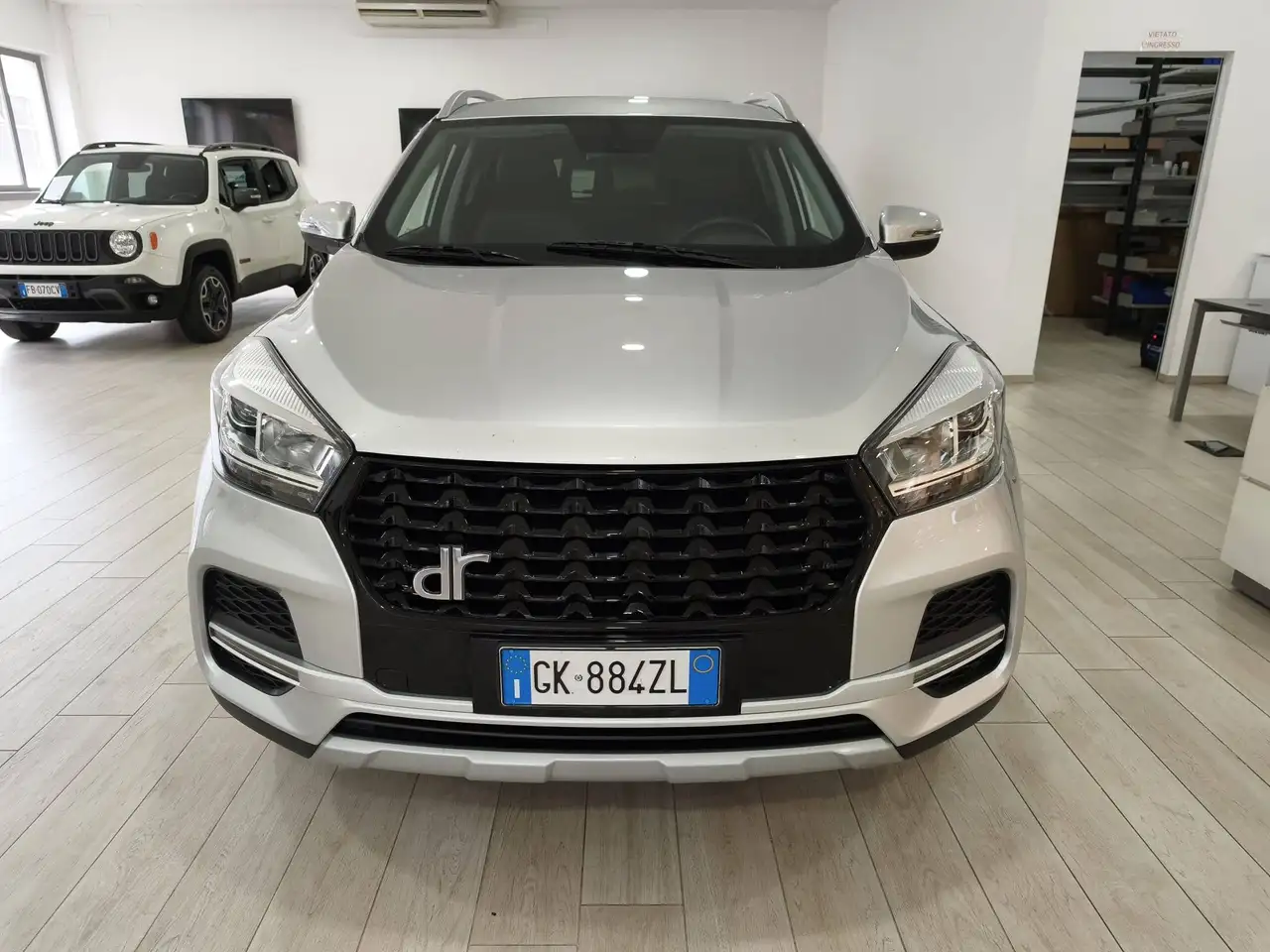 DR Automobiles DR4 2022