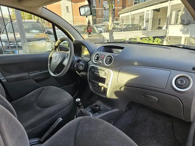 Citroen C3 view 9
