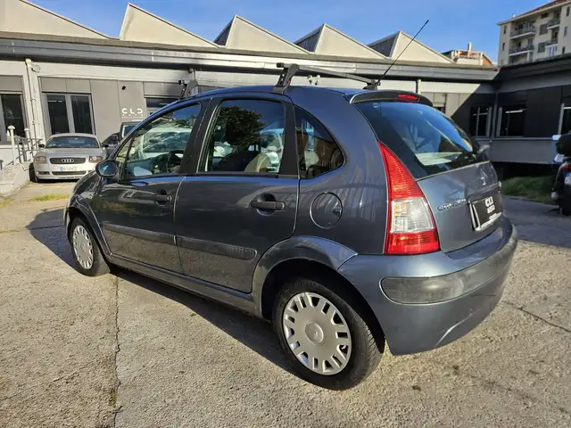 Citroen C3 view 4