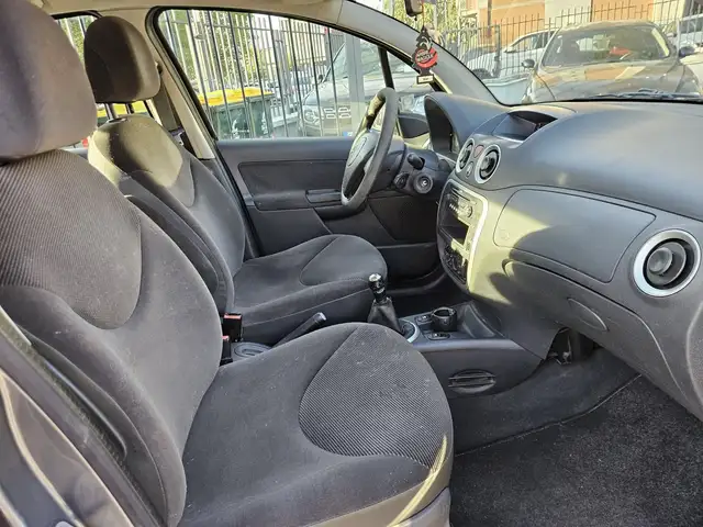 Citroen C3 view 10
