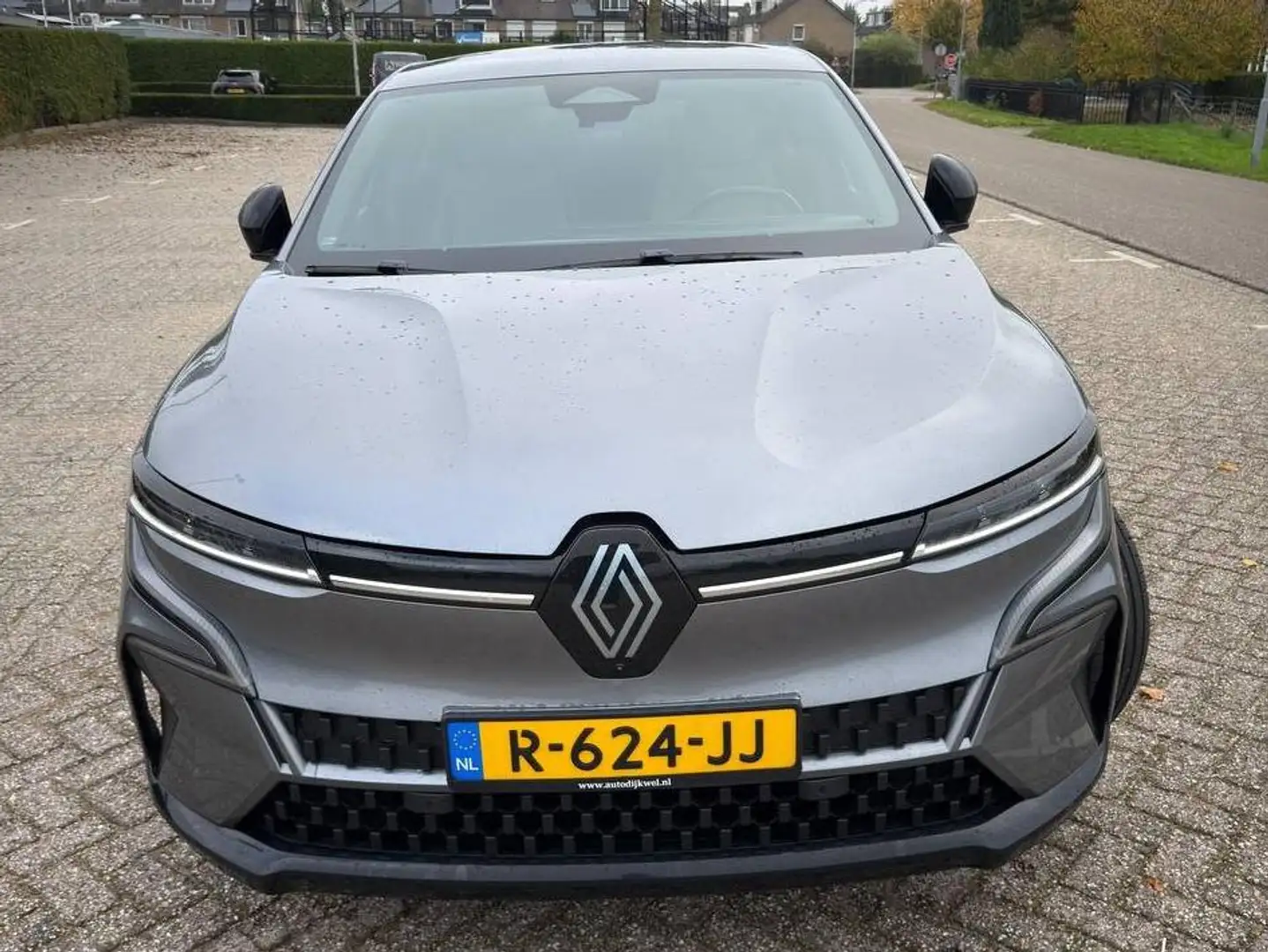 Renault Megane E-Tech Šedá - 2