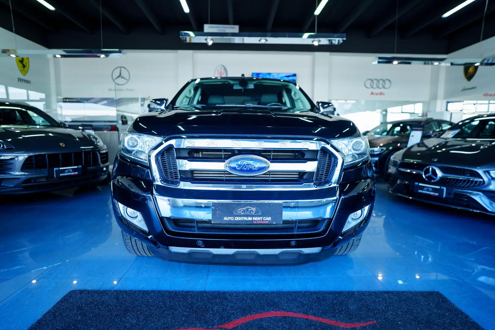 Ford Ranger 4X4 DOPIA CABINA 3.2 V6 PLATINUM Noir - 1