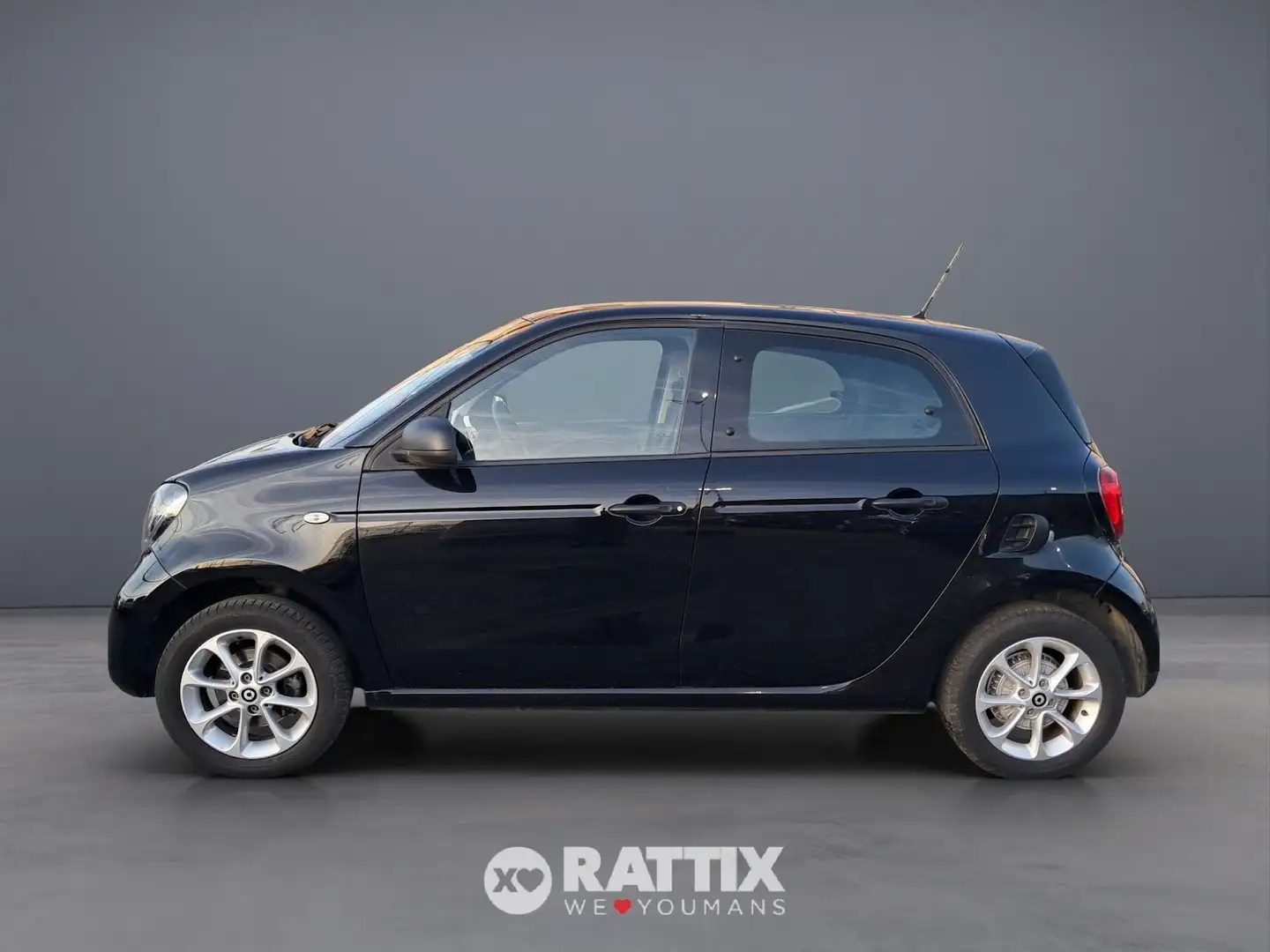 smart forFour 1.0 71CV Youngster Nero - 2