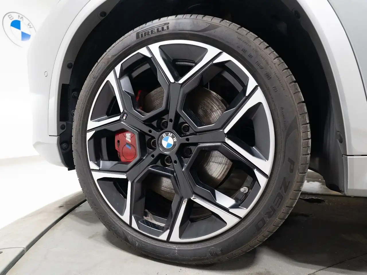 BMW X1 снимка BMW X1