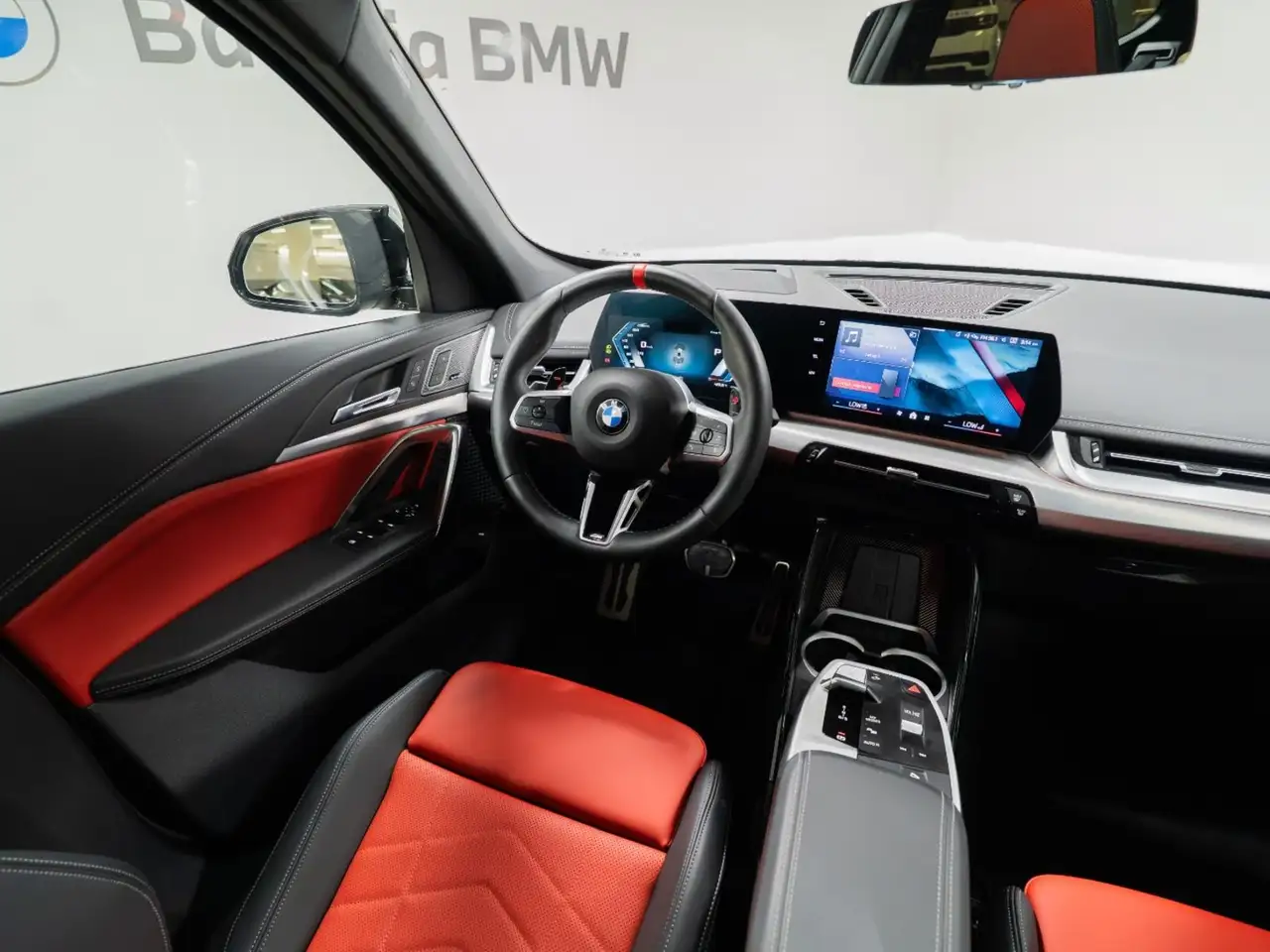 BMW X1 снимка BMW X1