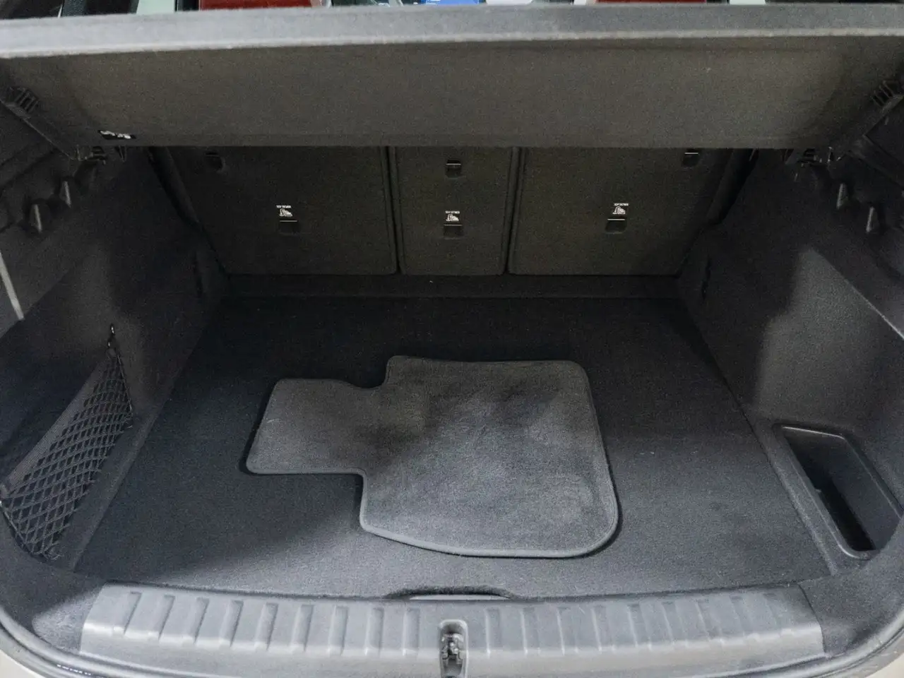 BMW X1 снимка BMW X1