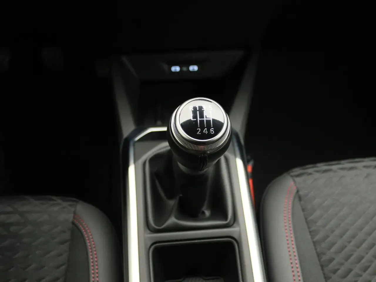 Renault Clio 2026 — фото 11
