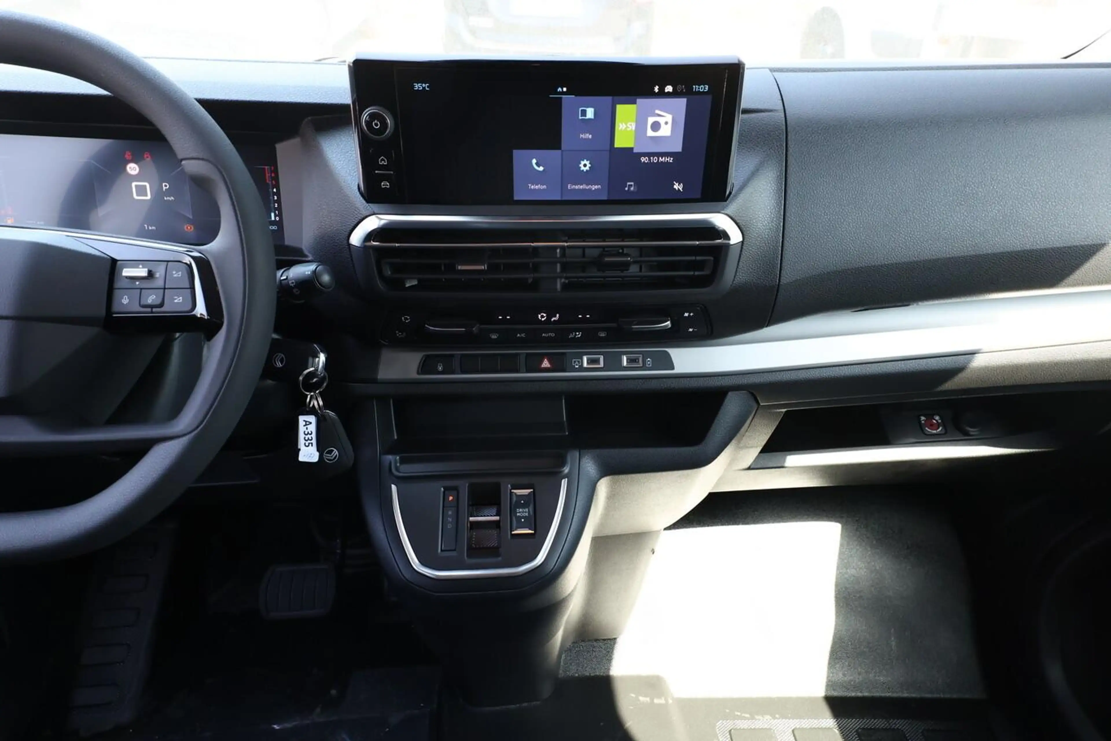 Citroen Spacetourer Plus XL 9S KlimaP LED CarP PDC PrivG 132 kW (17... — photo 8