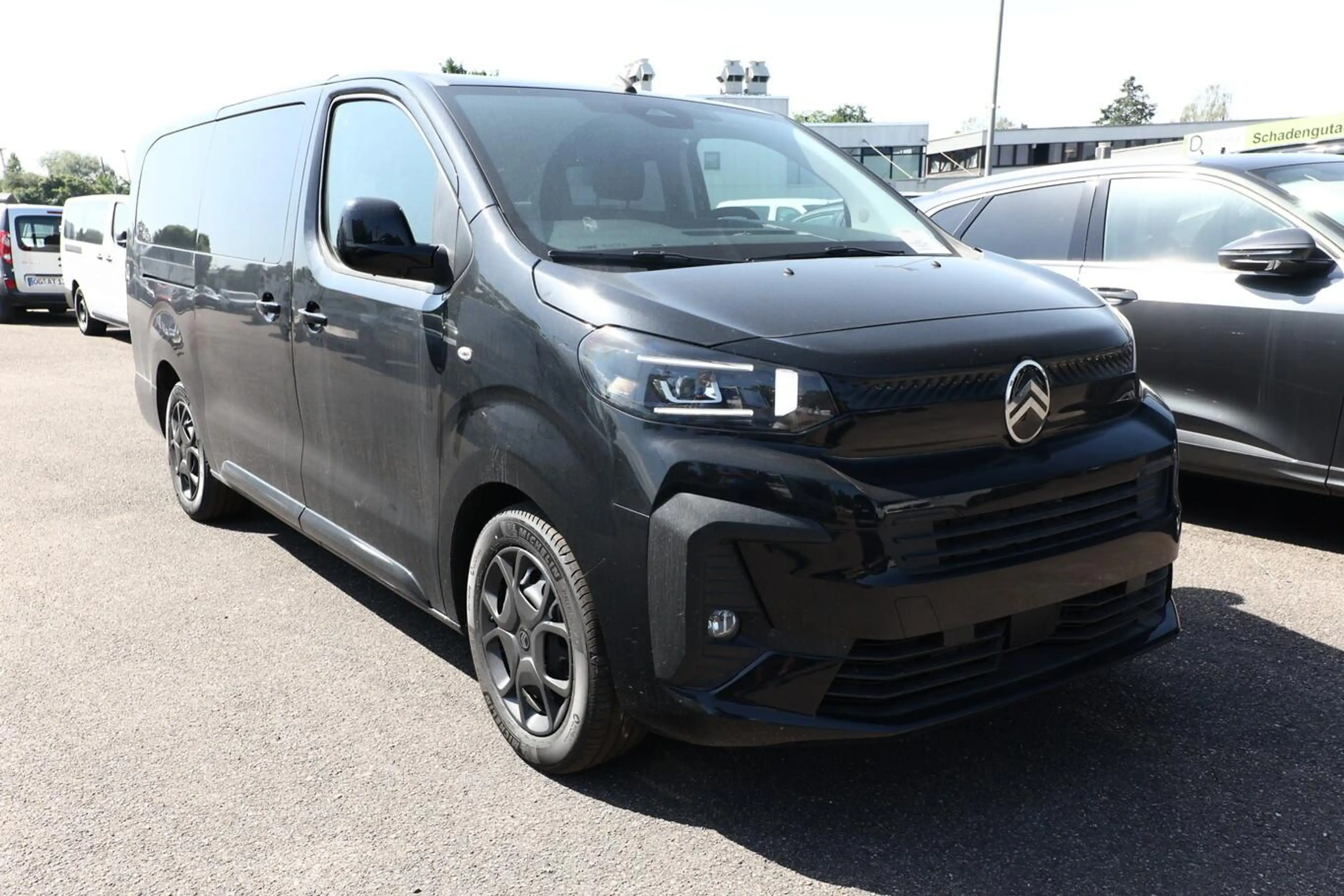 Citroen Spacetourer Plus XL 9S KlimaP LED CarP PDC PrivG 132 kW (17... — photo 2