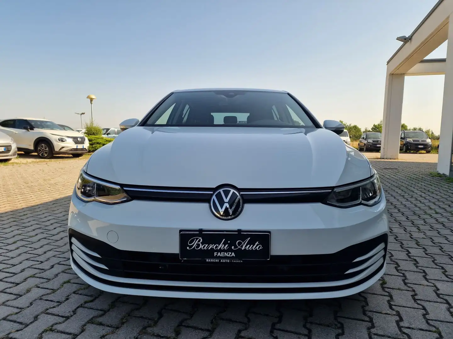 Volkswagen Golf 1.5 eTSI 150 CV EVO DSG Life - 1