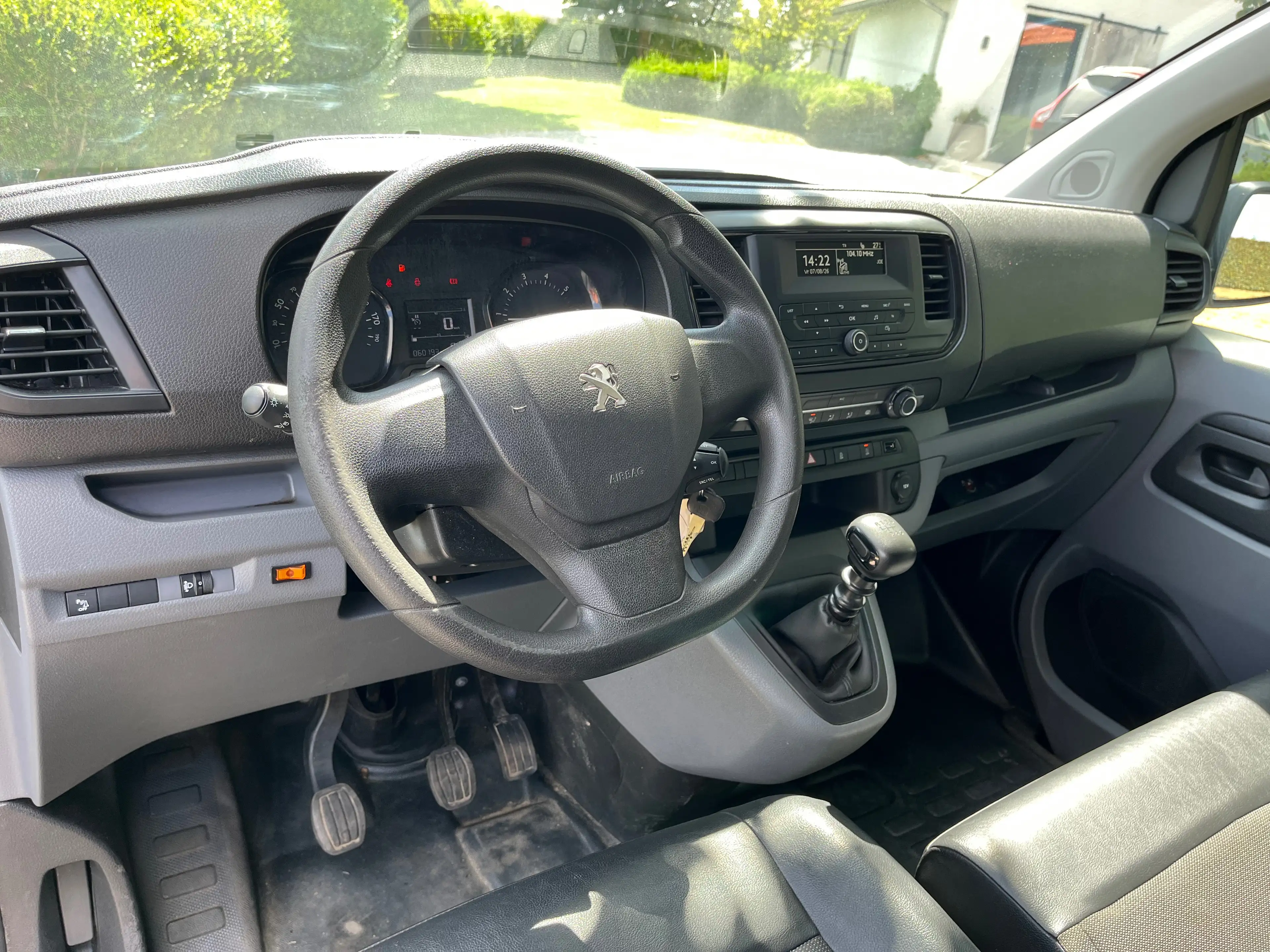 Peugeot Expert 2.0 BlueHDi L3 Long Utility S/1eignr/60200km/Cruise/Pdc/Airco/Handsfree... — photo 2