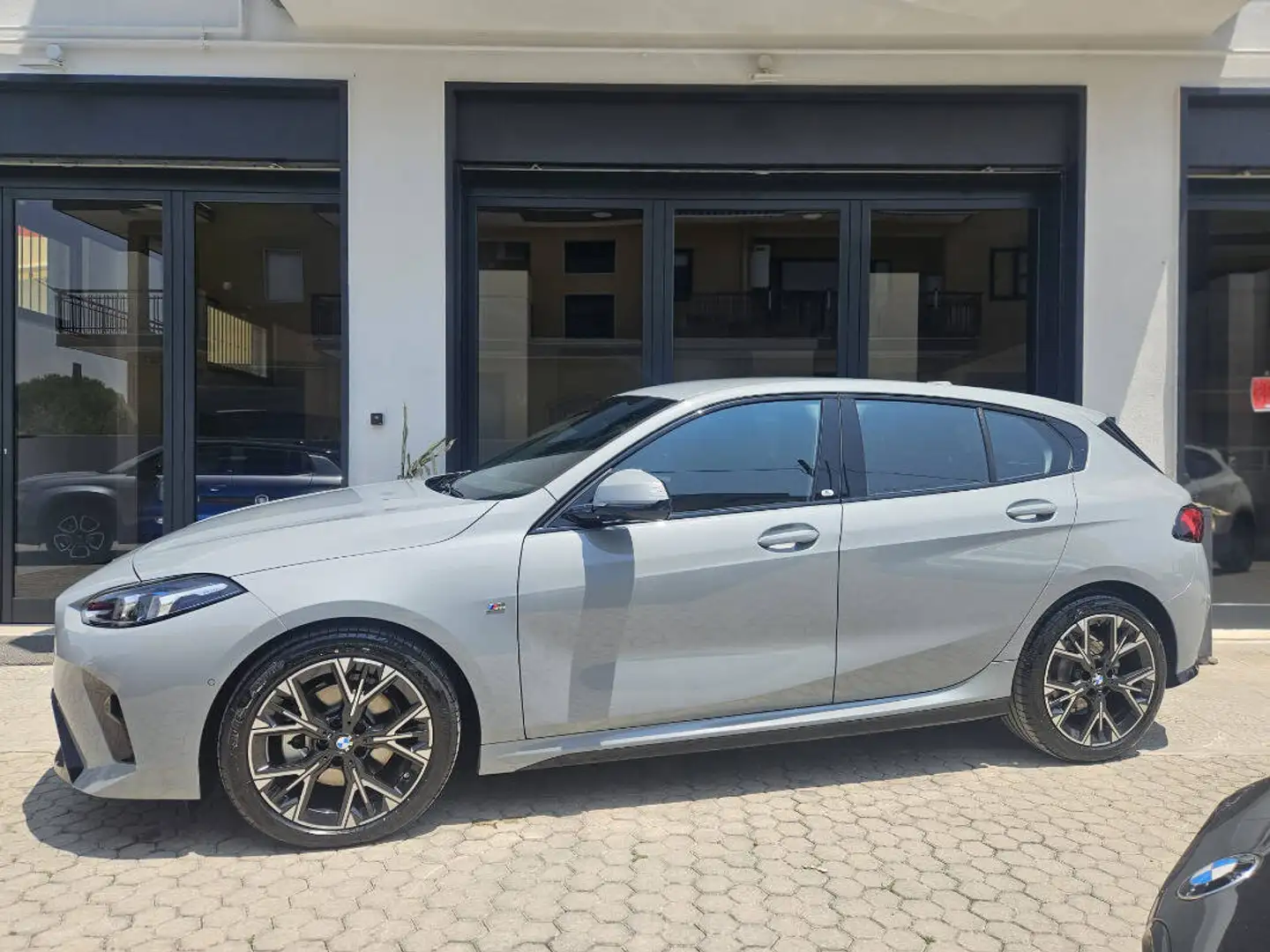 BMW 120 120d 48V MSport Pro auto Gris - 1