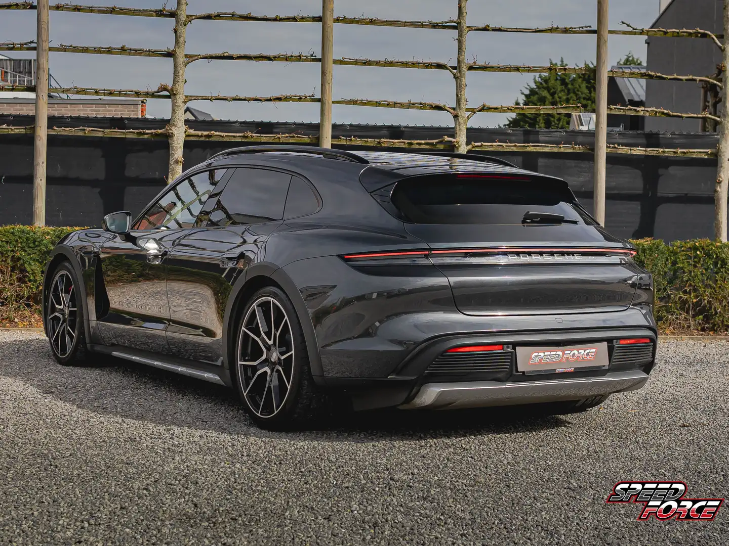 Porsche Taycan 4 Cross Turismo | 21" | Head-Up | HD-Matrix | BOSE Gris - 2