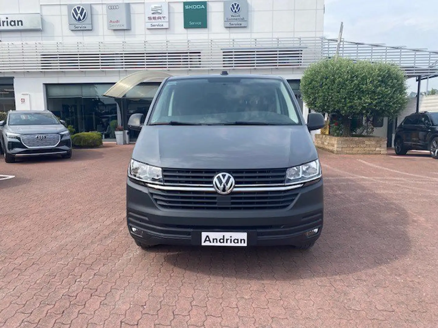 Volkswagen Transporter 2.0 TDI 110CV PC 12 MESI  DI GARANZIA Gris - 2