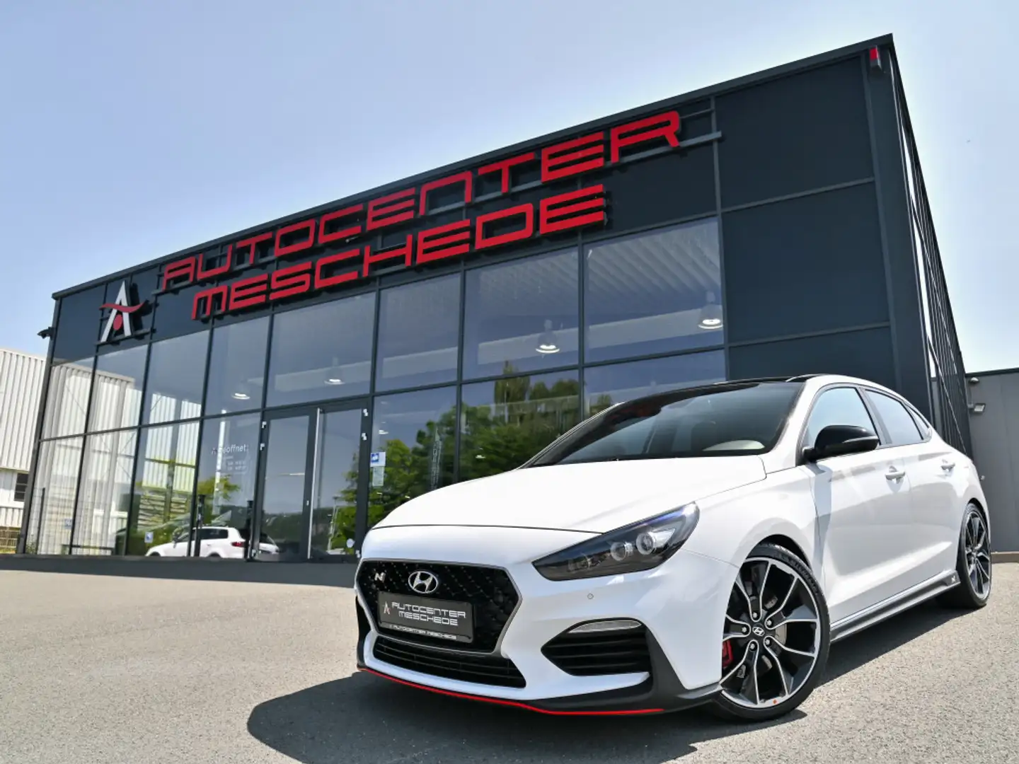 Hyundai i30 2.0 T-GDI N Performance Fastback Navi* Pano* Weiß - 1