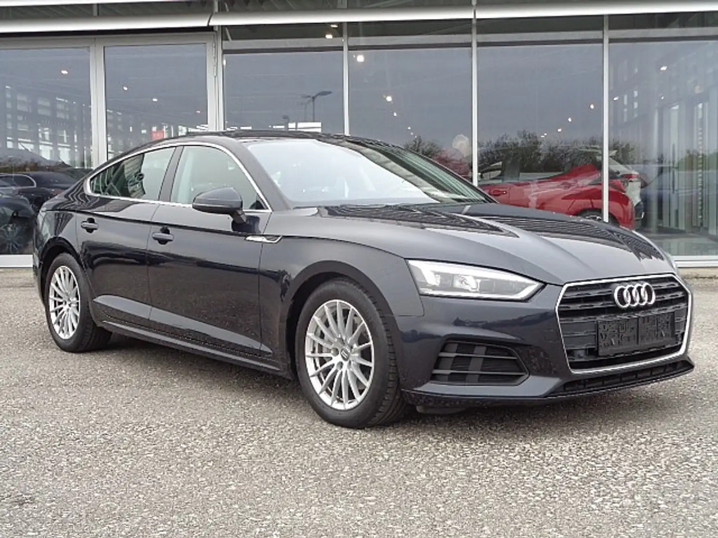 Audi A5 SB 2,0 TDI *NAVI *LEDER *AHK Blau - 1