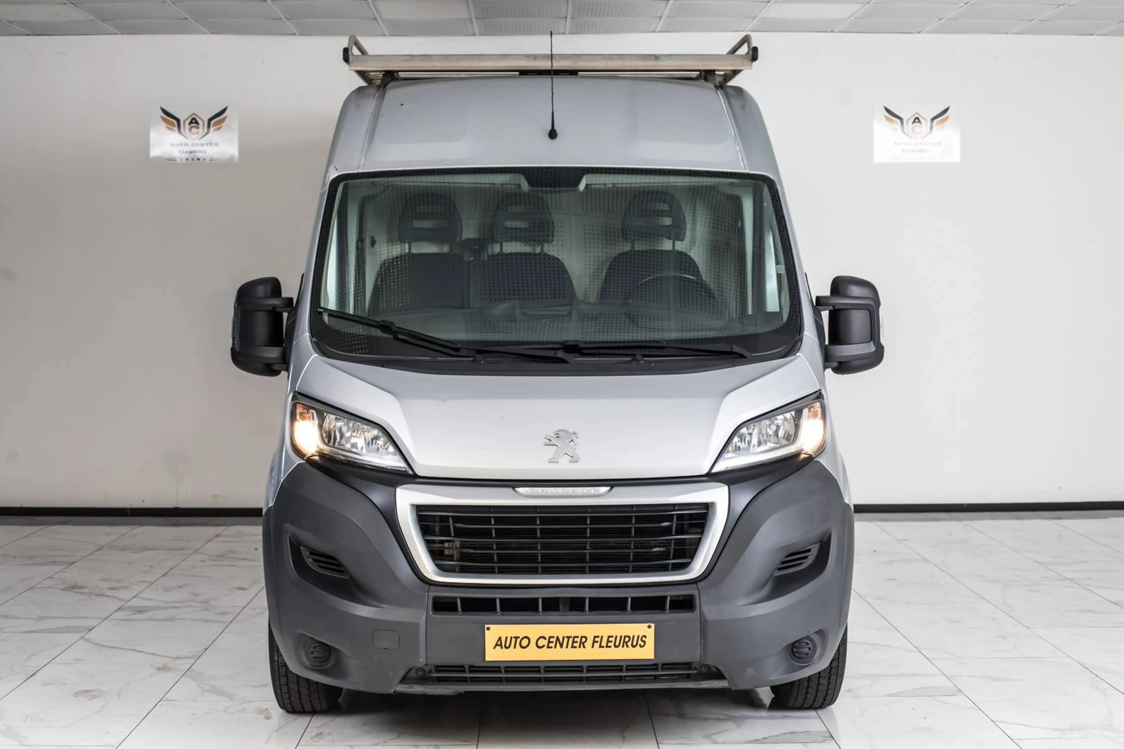 Peugeot Boxer 2.2 HDi L2H2 — photo 2