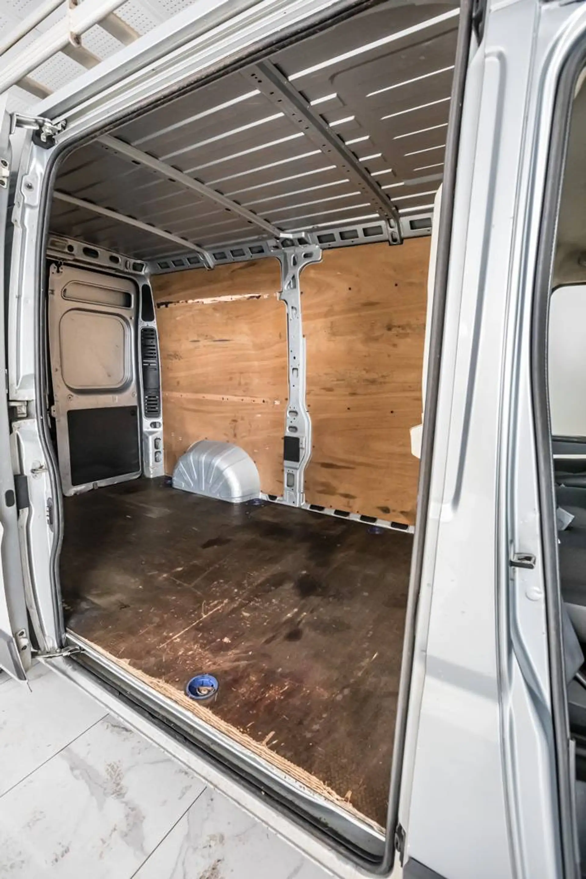 Peugeot Boxer 2.2 HDi L2H2 — photo 15
