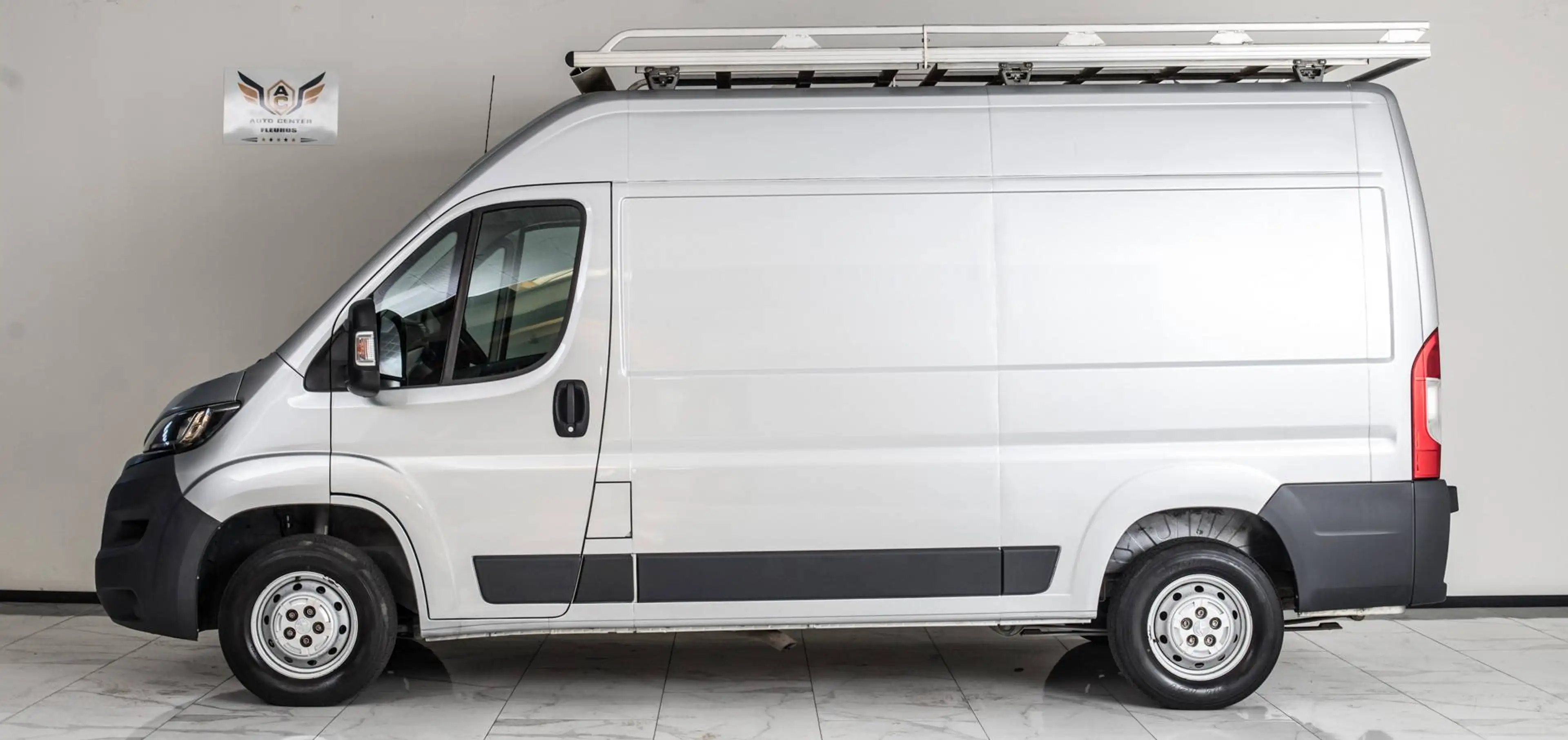 Peugeot Boxer 2.2 HDi L2H2 — photo 7