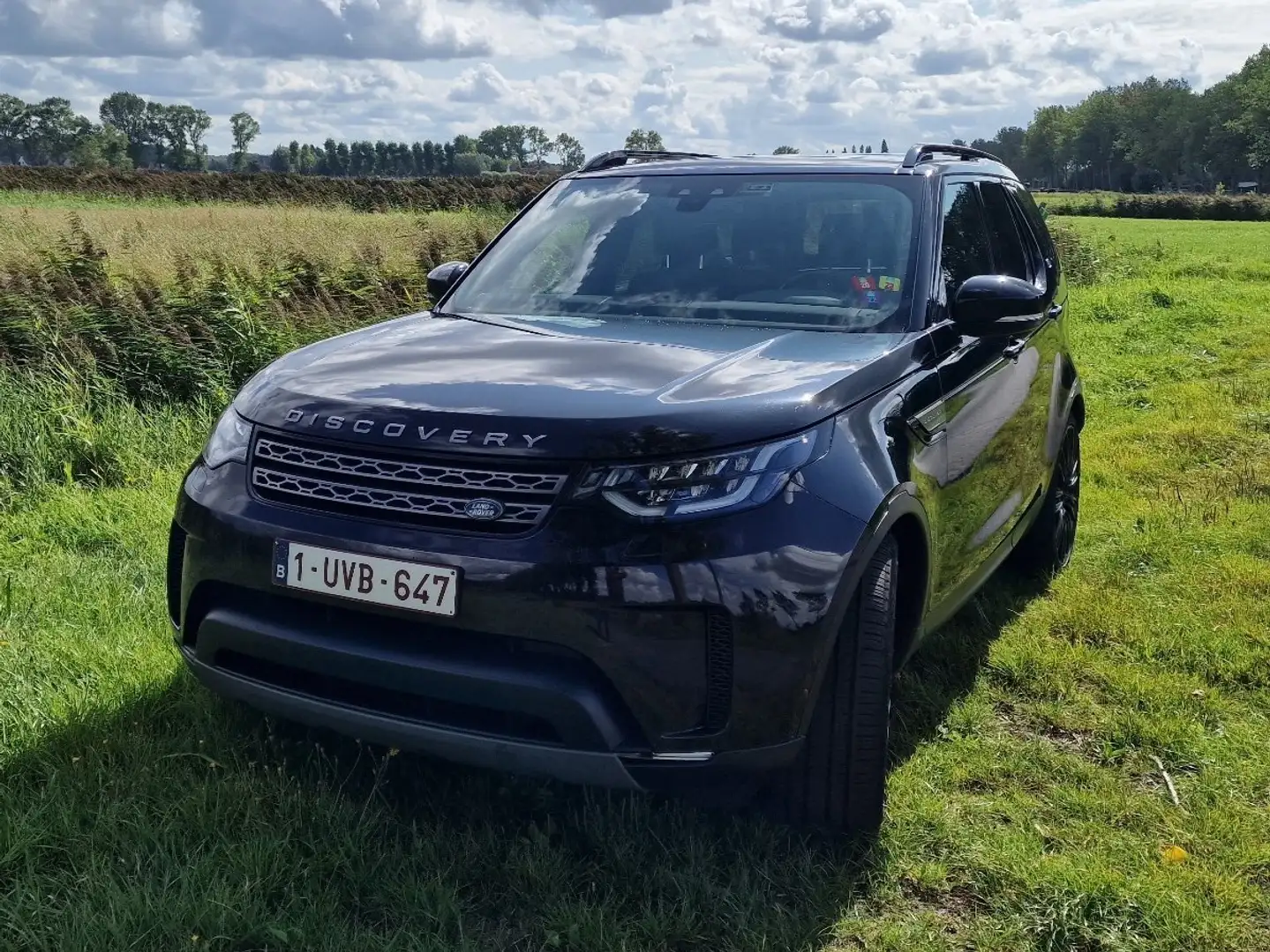 Land Rover Discovery 3.0 Td6 SE Victorinox Noir - 1