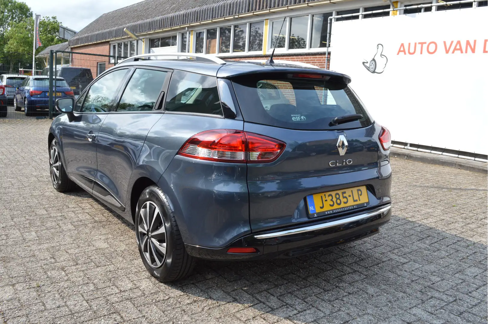 Renault Clio Estate 1.2-16V Airco / Cruise control / 4 cilinder Gris - 2
