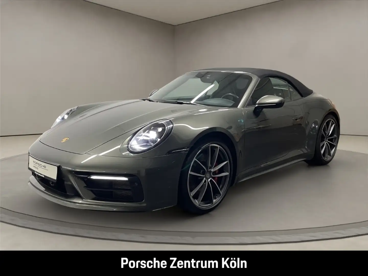 Porsche 992 911 Carrera 4S Cabriolet HA-Lenkung BOSE Grün - 1