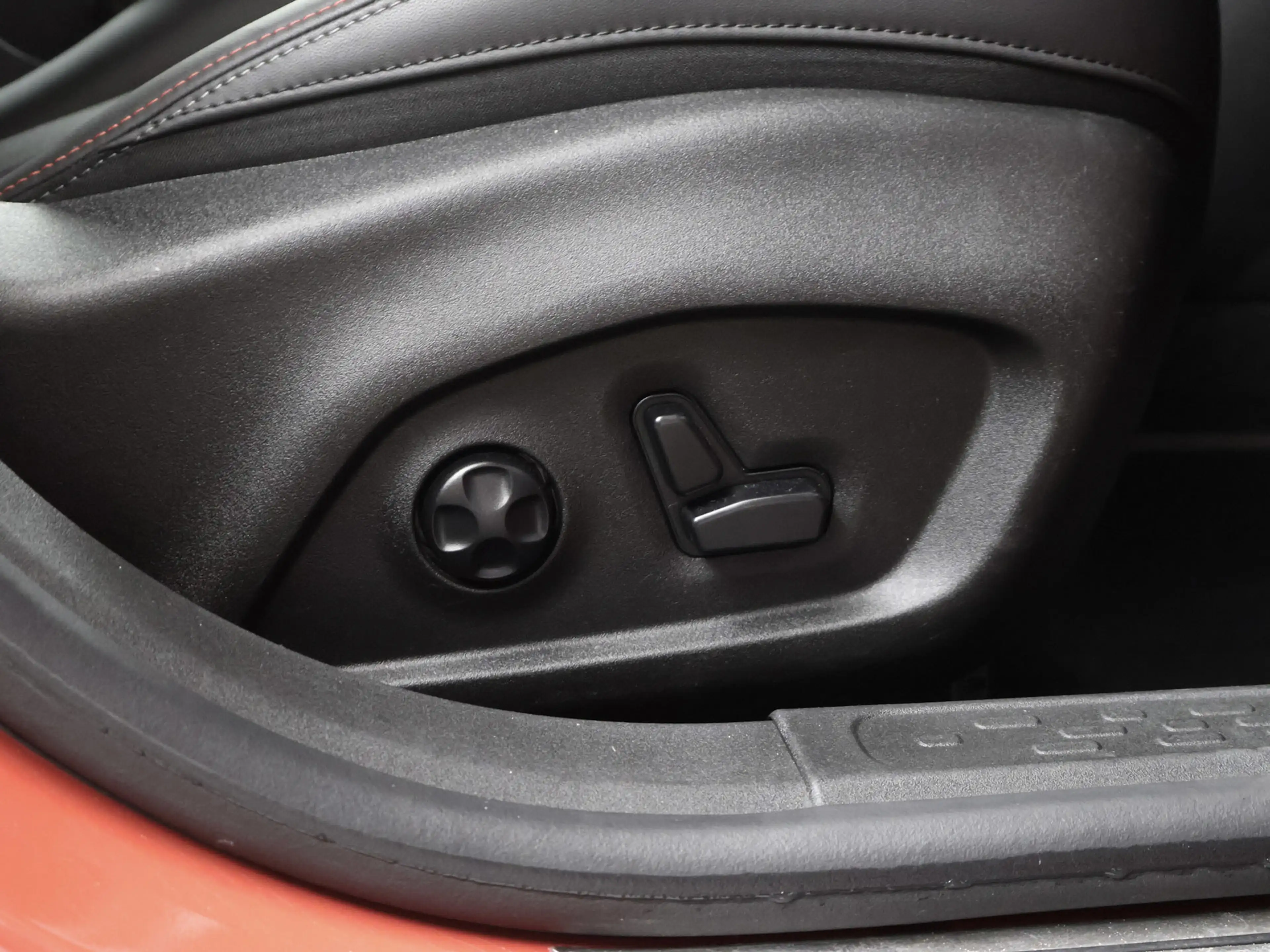 Fiat 500X Cross 1.3 GSE City Cross Sport (APPLE CARPLAY,NAVI — photo 26