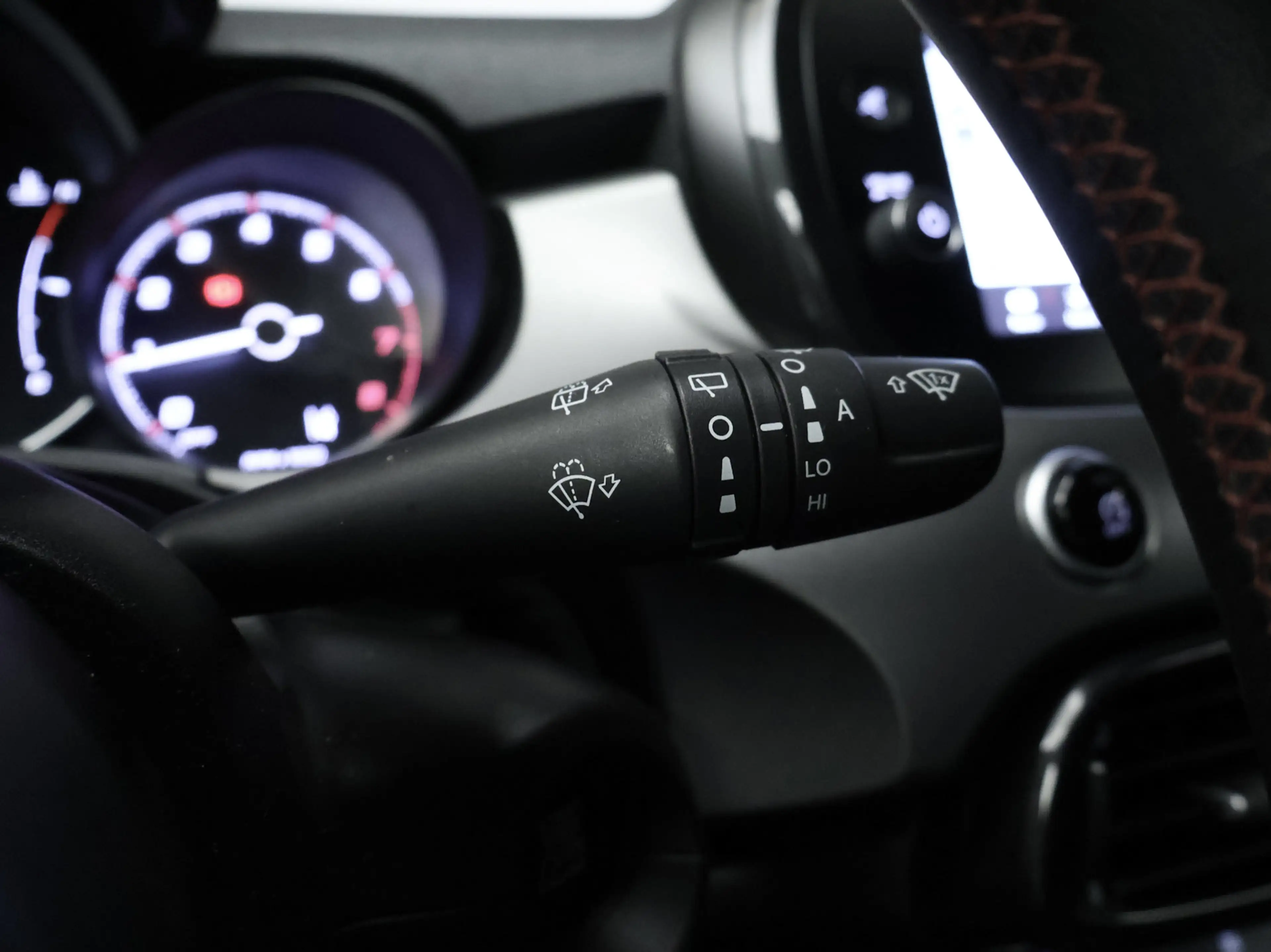 Fiat 500X Cross 1.3 GSE City Cross Sport (APPLE CARPLAY,NAVI — photo 11