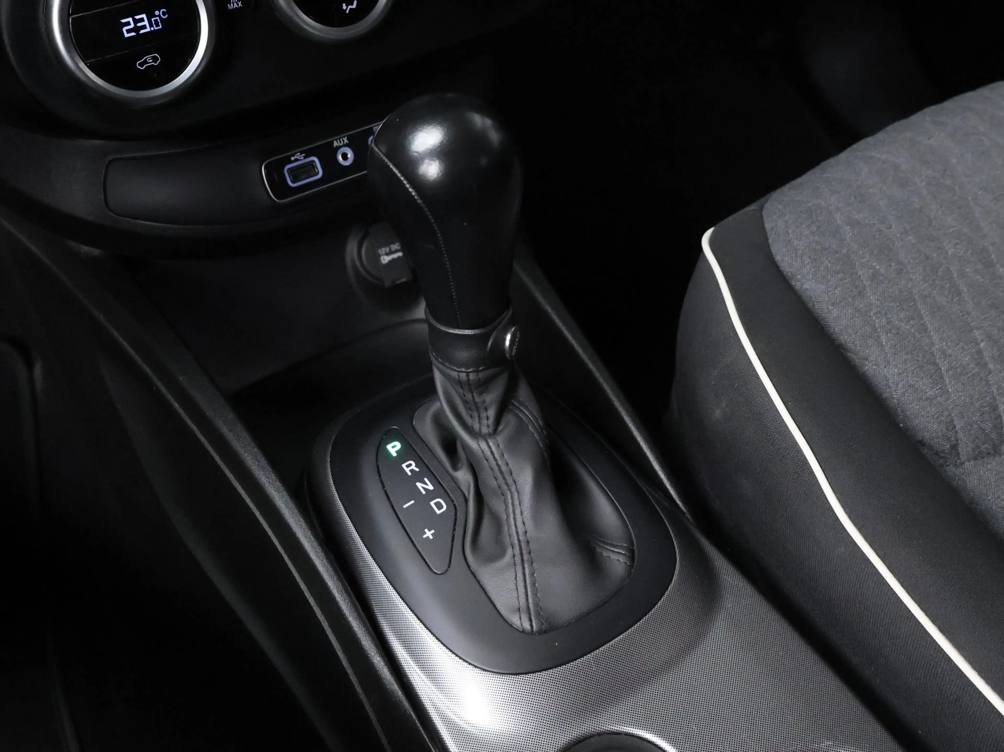 Fiat 500X Cross 1.3 GSE City Cross Sport (APPLE CARPLAY,NAVI — photo 18
