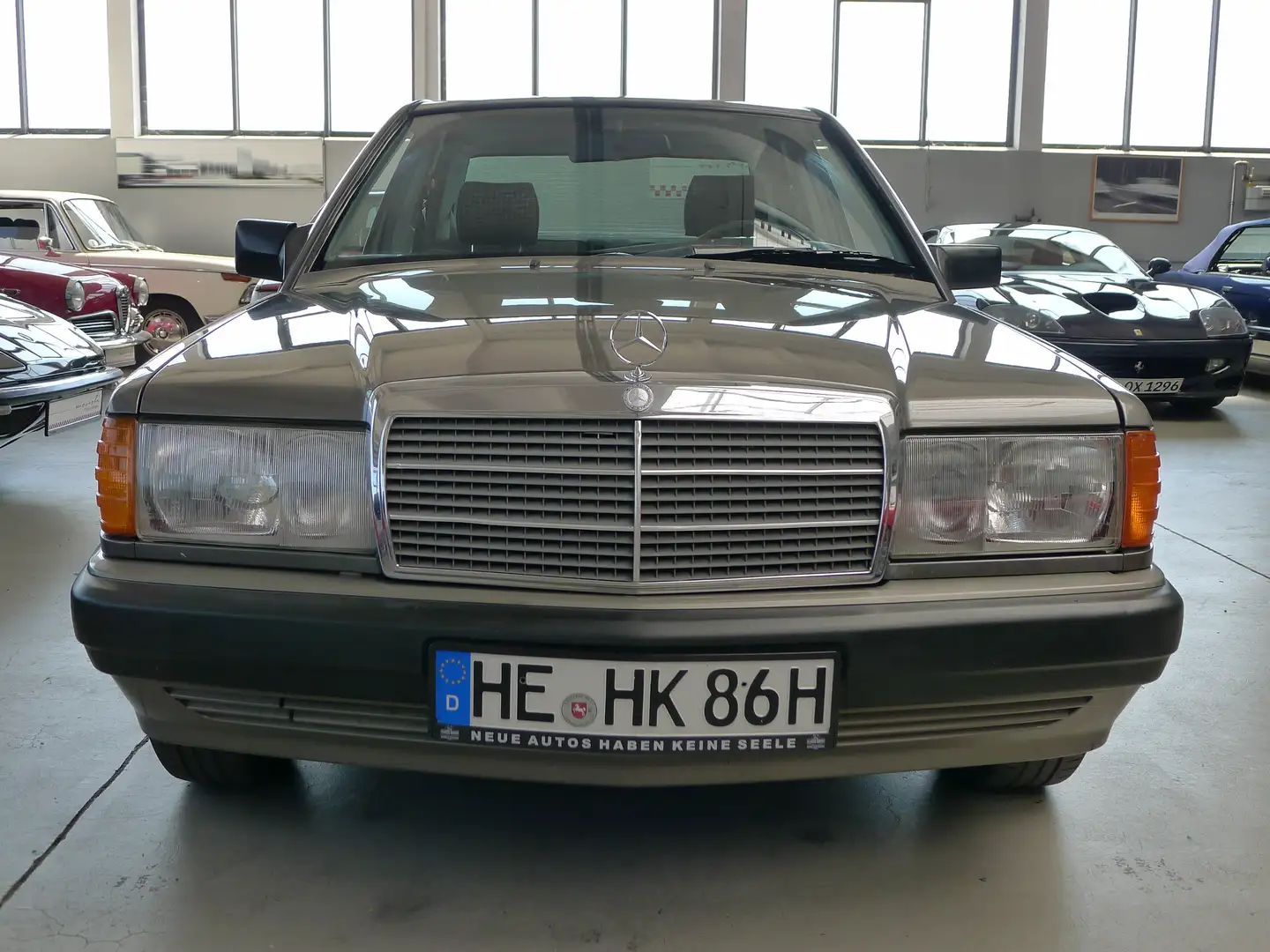 Mercedes-Benz 190 E 1.8 Grau - 2