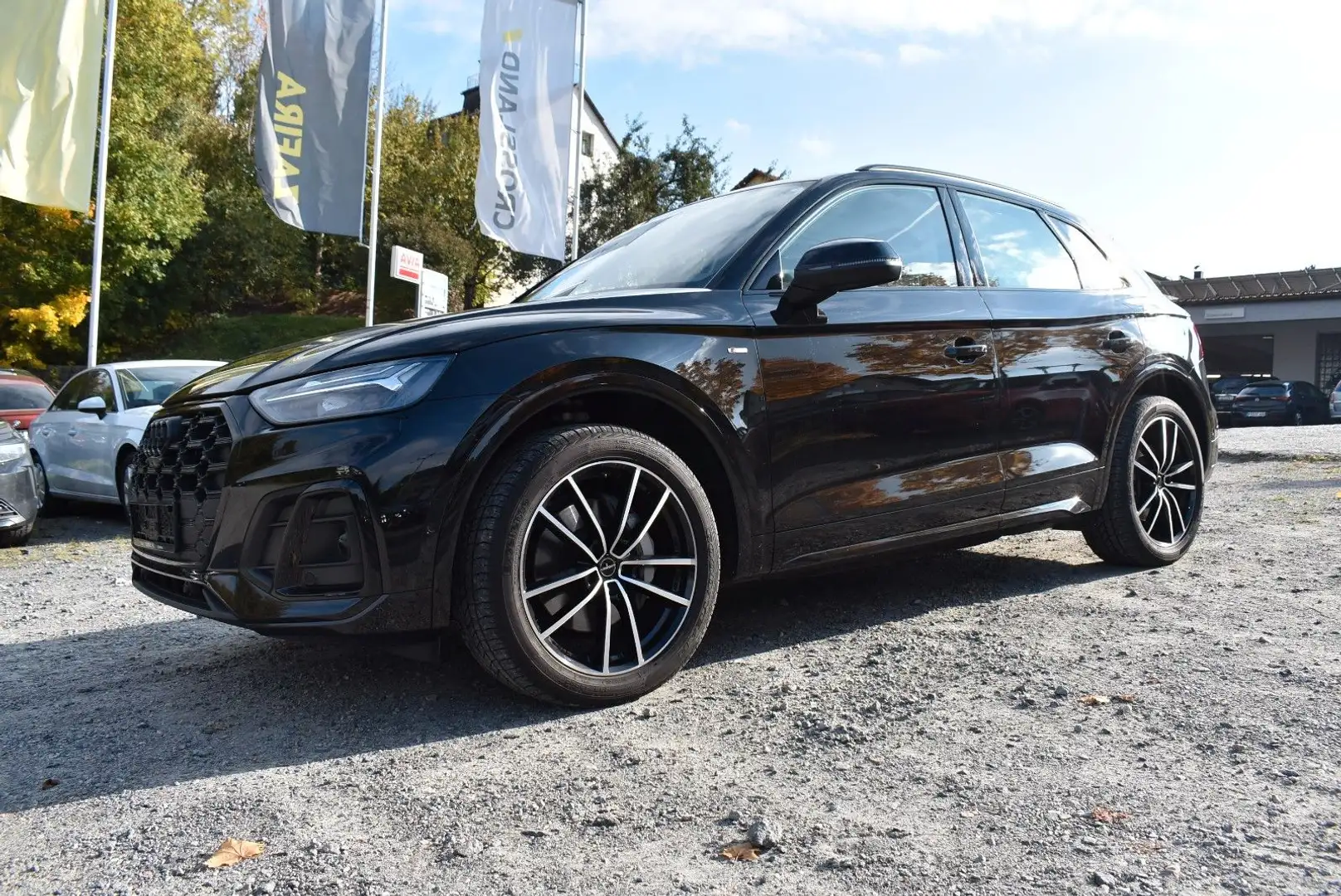 Audi Q5 50 TFSI e Quattro S Line "ACC/KAMERA/LED" Schwarz - 2