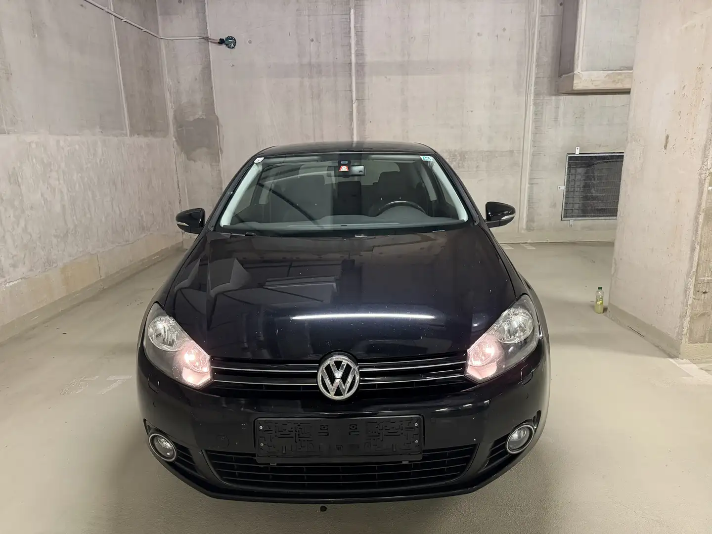 Volkswagen Golf Trendline - 1