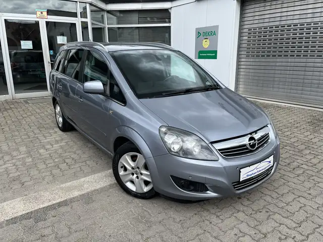 Opel Zafira Design Edition 7.Sitzer mit AHK,Navi….