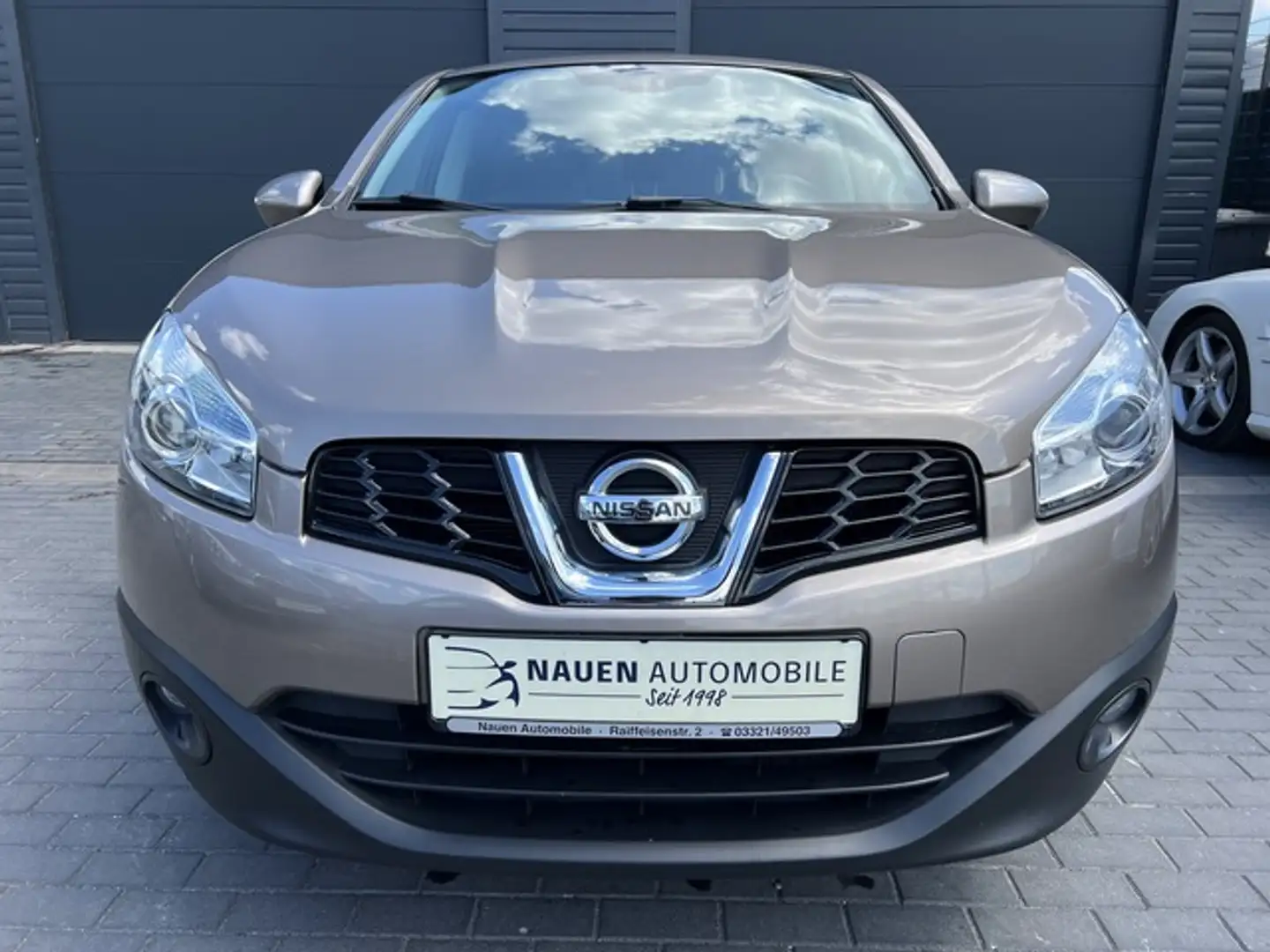 Nissan Qashqai Acenta Automatik+Klima+Alus+AHK+ Braun - 2