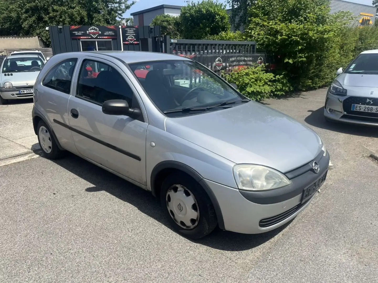Opel Corsa Opel Corsa III 1.2 Elegance BA 3p Gris - 1