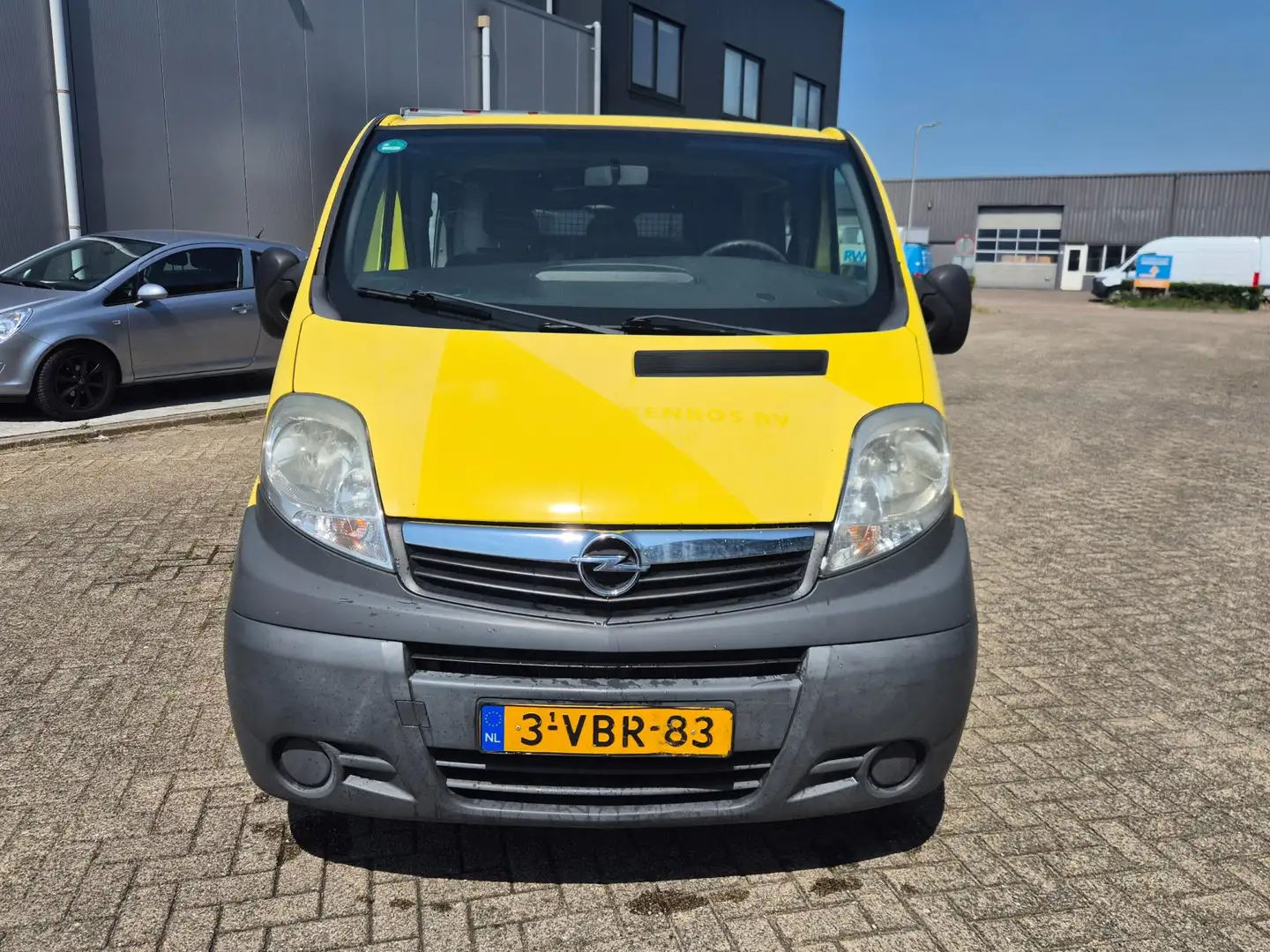Opel Vivaro 2.0 CDTI 114pk L2H1 Dubbele Cabine |Airco| Geel - 2