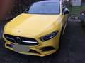 Mercedes-Benz A 250 A-Klasse Plugin Hybrid e 8G-DCT AMG Line Gelb - thumbnail 1