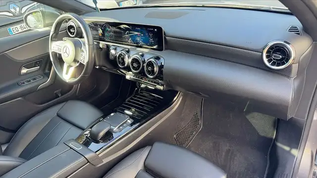 Mercedes-Benz A-Class view 10