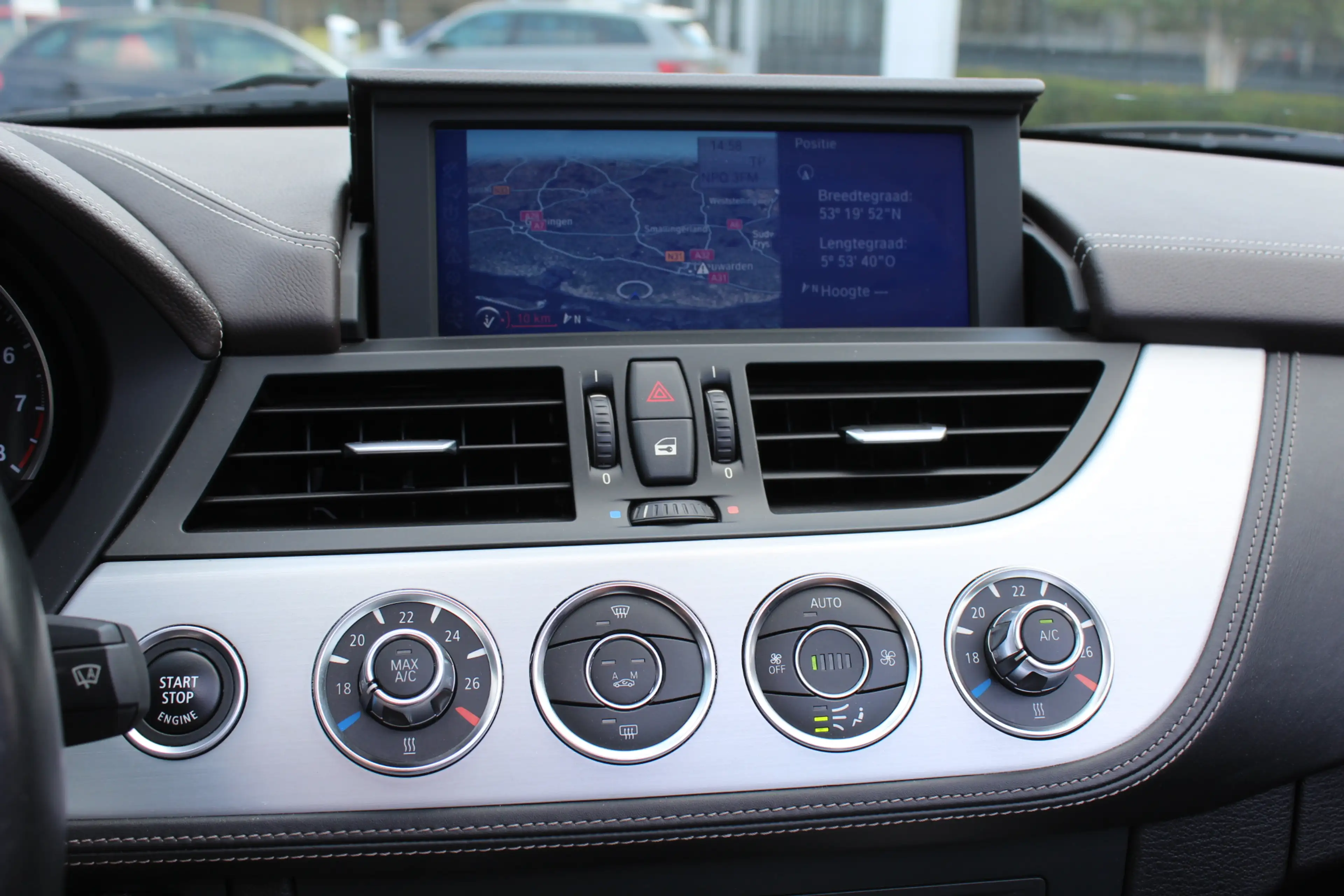 BMW Z4 Roadster sDrive20i High Executive Navi Leder 89dkm — photo 16