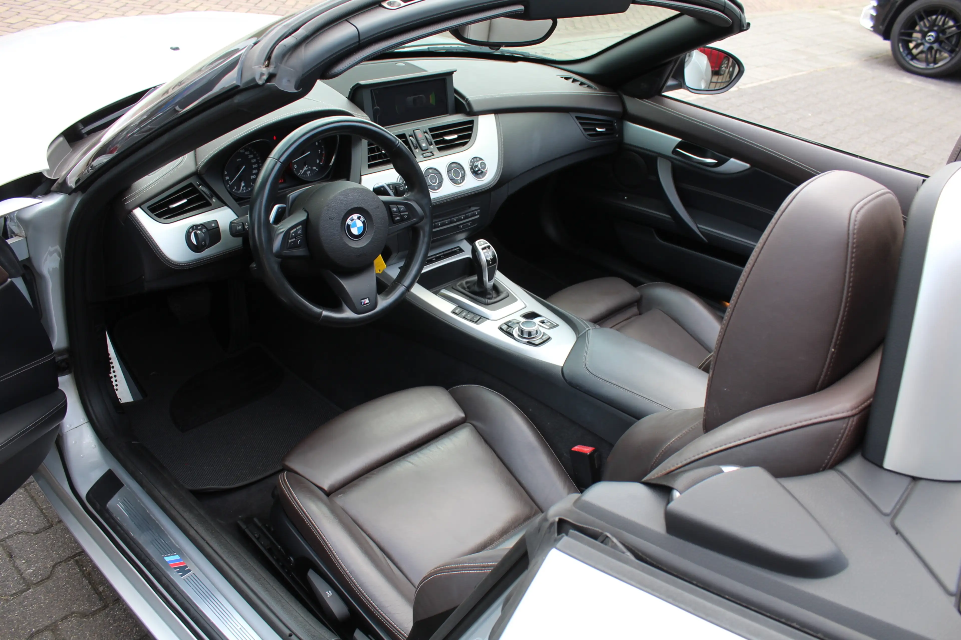 BMW Z4 Roadster sDrive20i High Executive Navi Leder 89dkm — photo 13